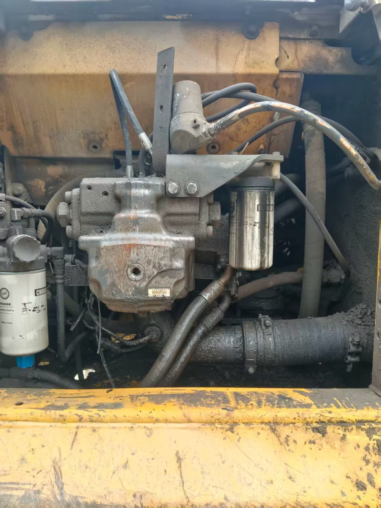 Buy Komatsu PC210-8 Used Excavator / 5