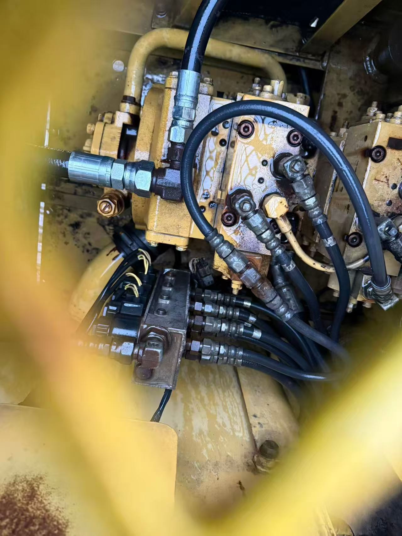 Buy Komatsu PC130-5 Used Excavator / 7