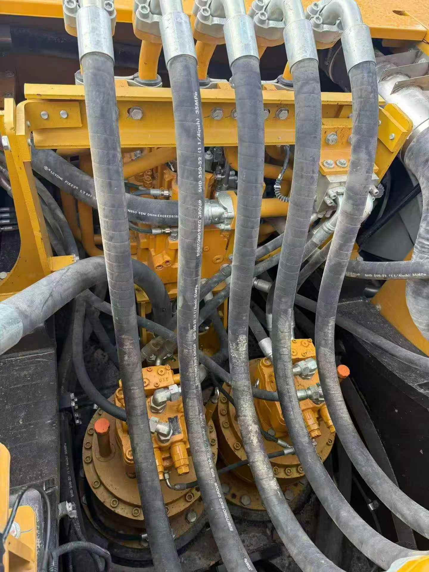 Buy Sany SY650HB Used Excavator / 6