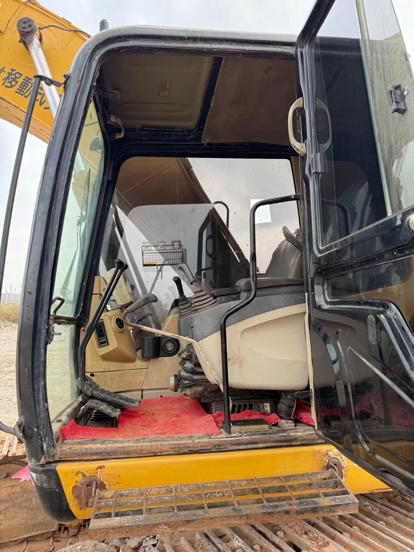 Buy Caterpillar 320C Used Excavator / 7