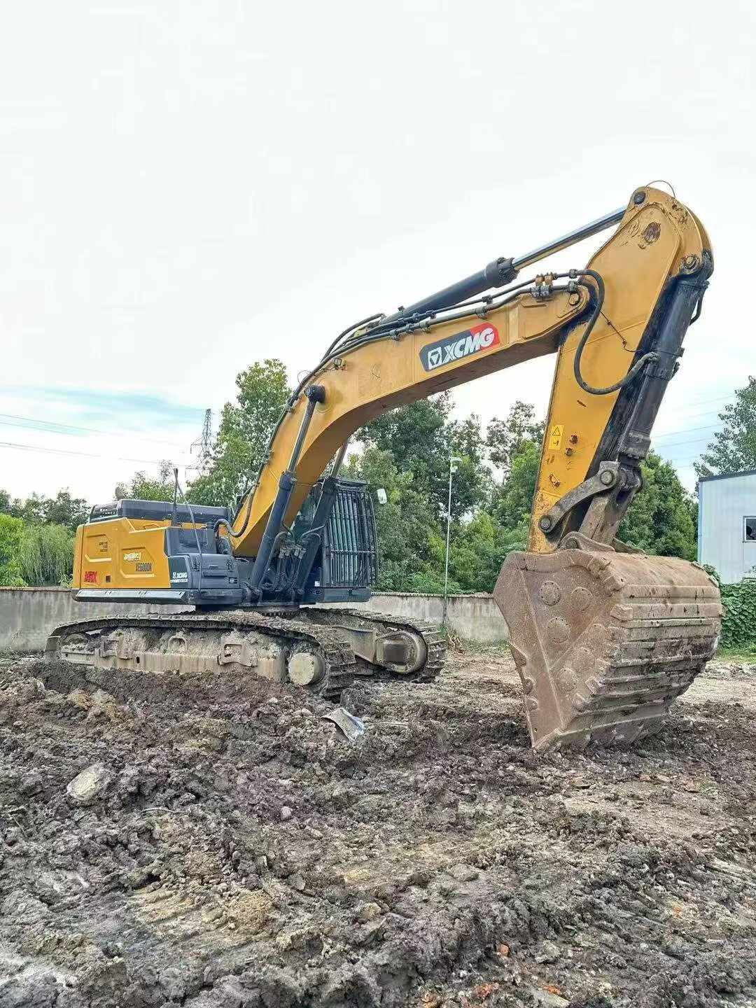 Buy XCMG XE60 Used Excavator / 2