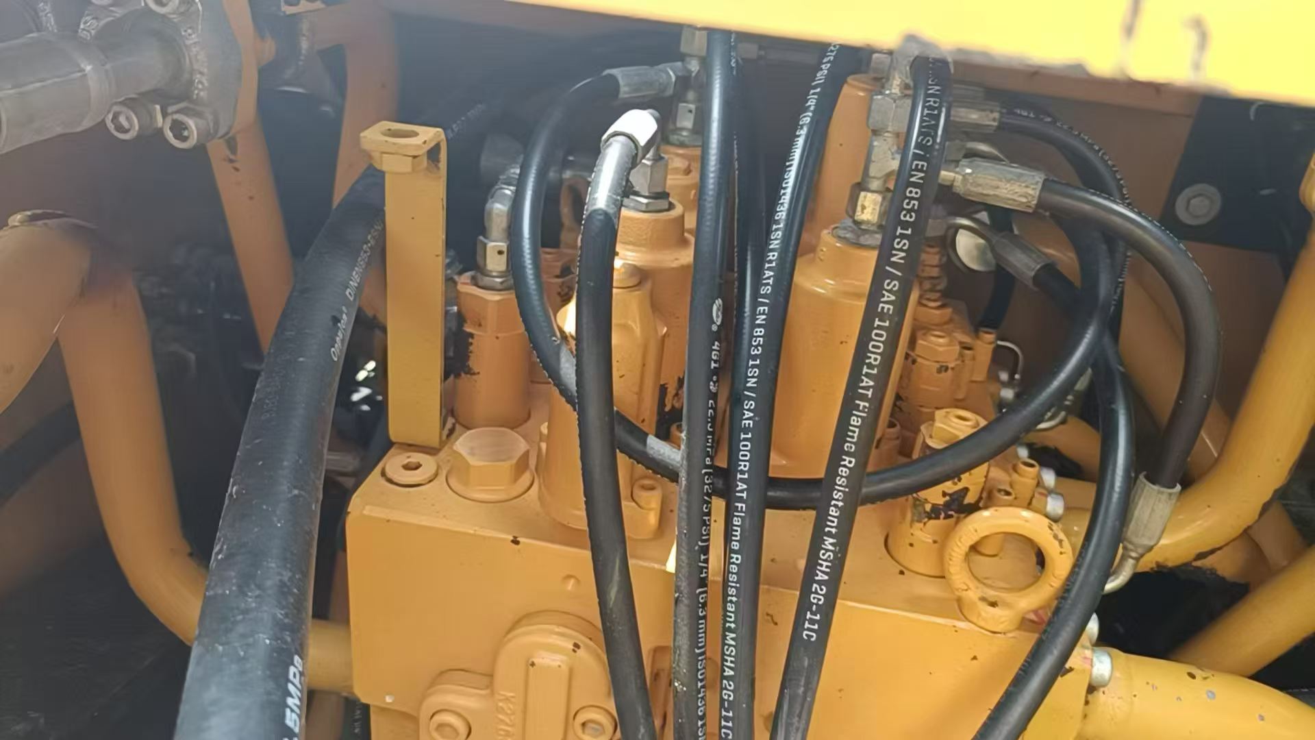 Buy Sany SY285C Used Excavator / 7