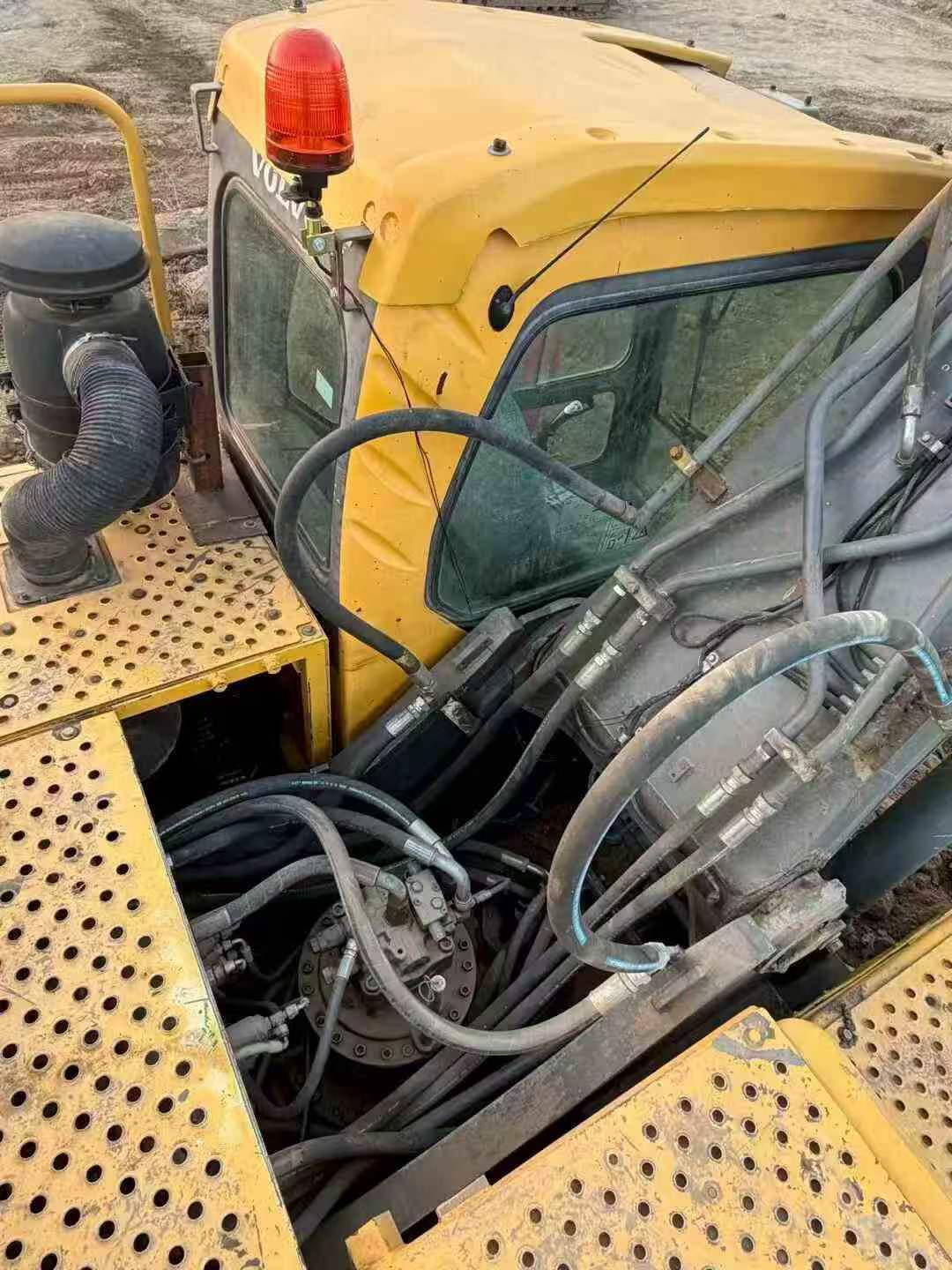 Buy Volvo EC290 Used Excavator / 8