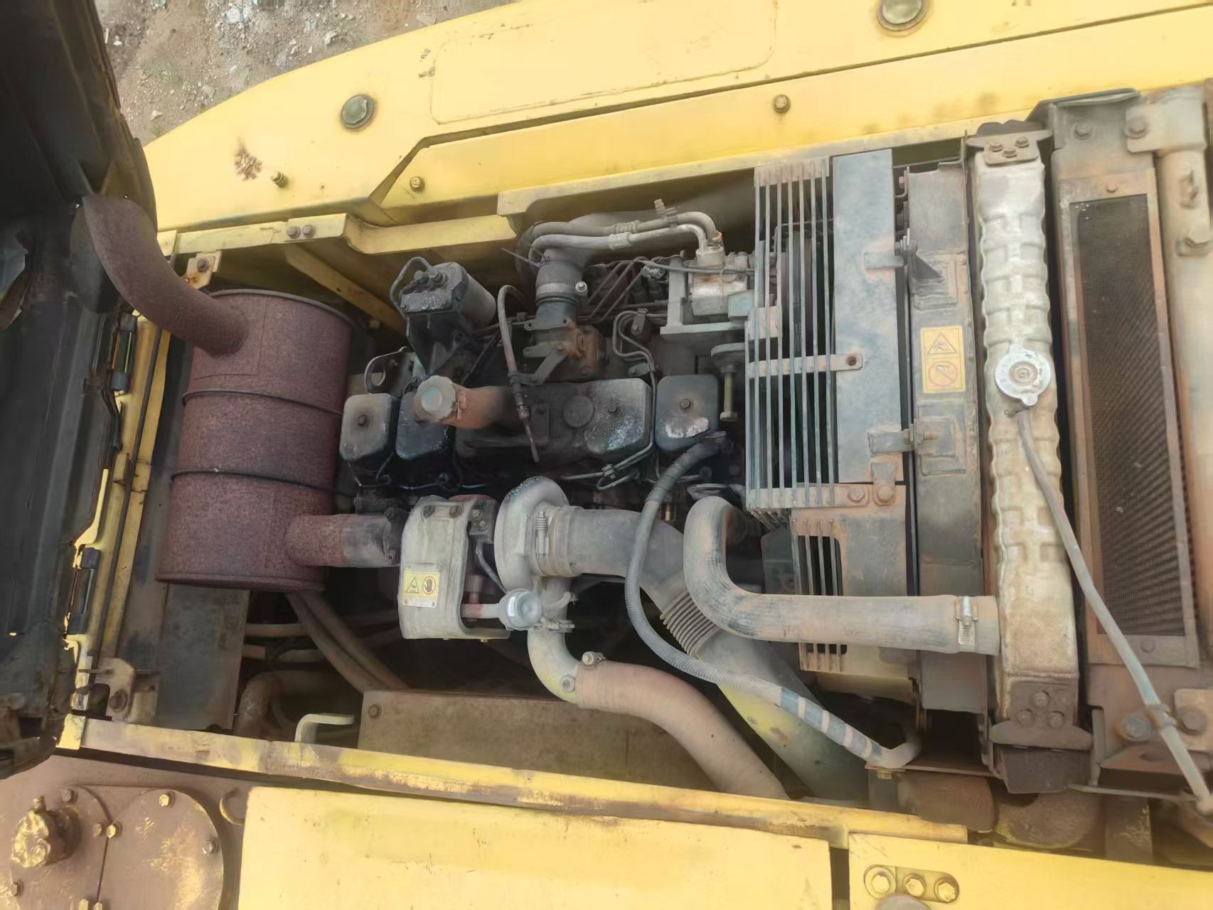 Buy Komatsu PC200-7 Used Excavator / 5