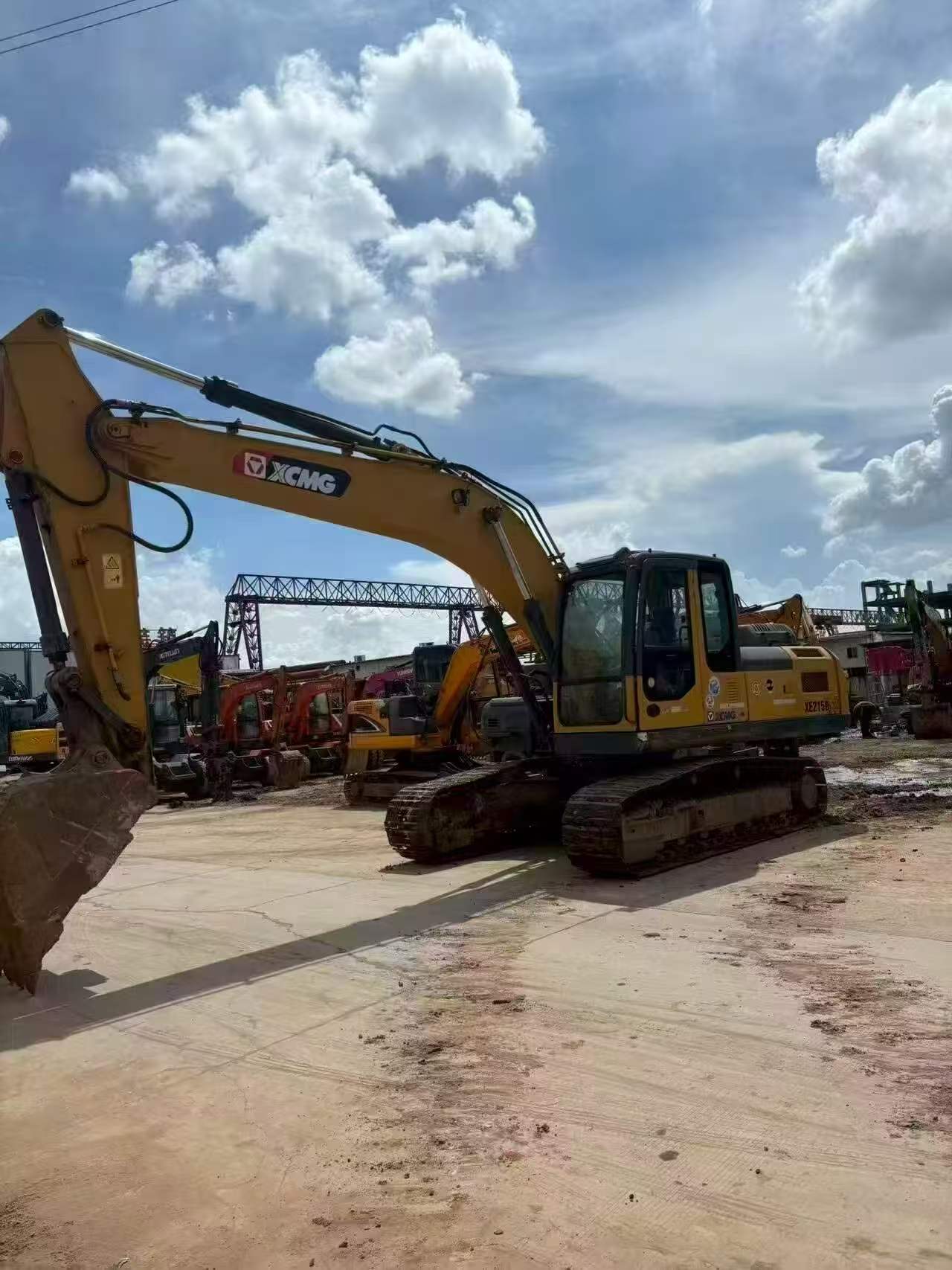 Buy XCMG XE200 Used Excavator / 3