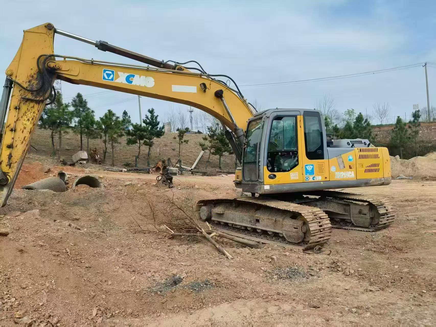 Buy XCMG XE215 Used Excavator / 3