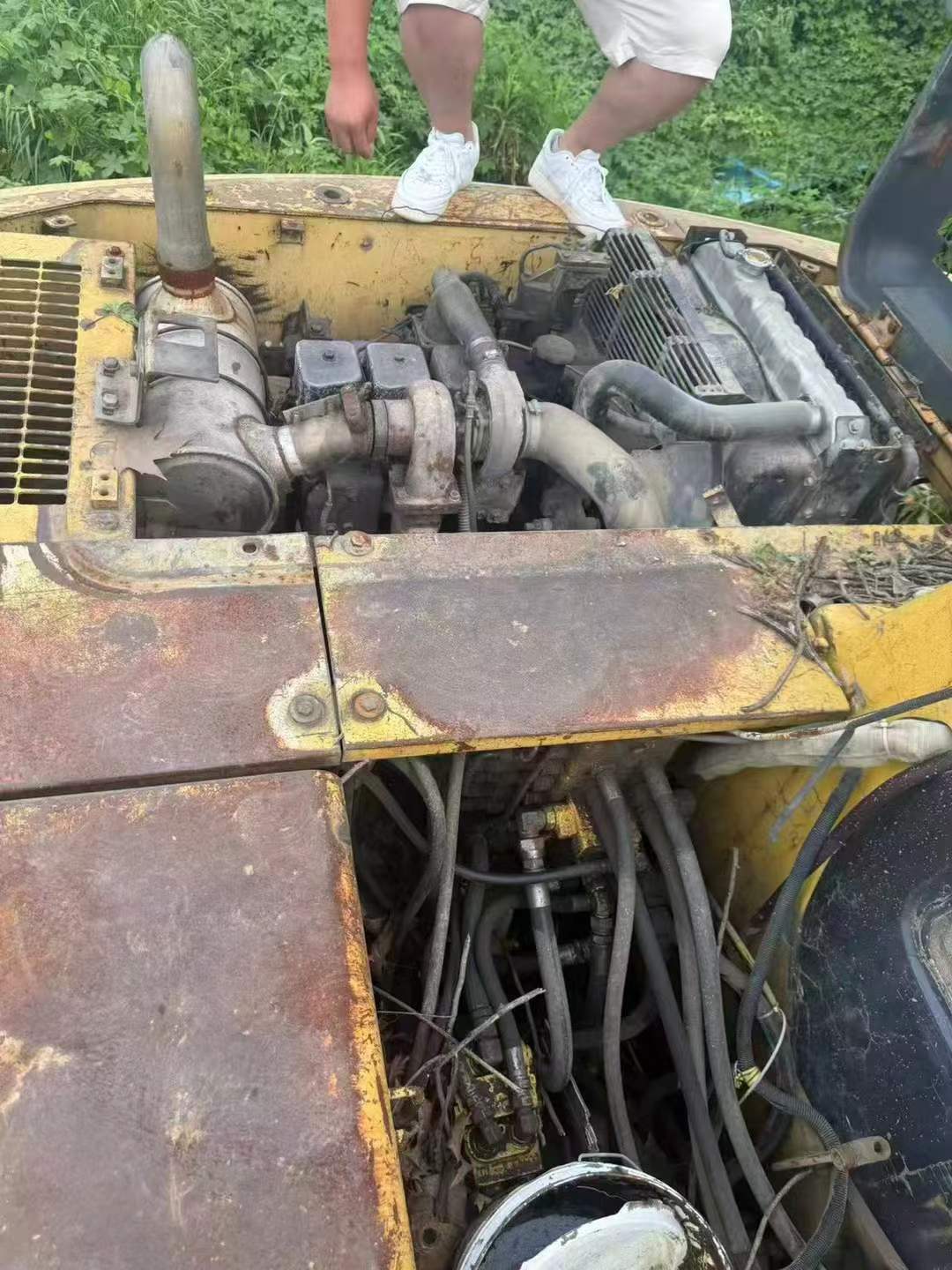 Buy Komatsu PC120-6 Used Excavator / 3