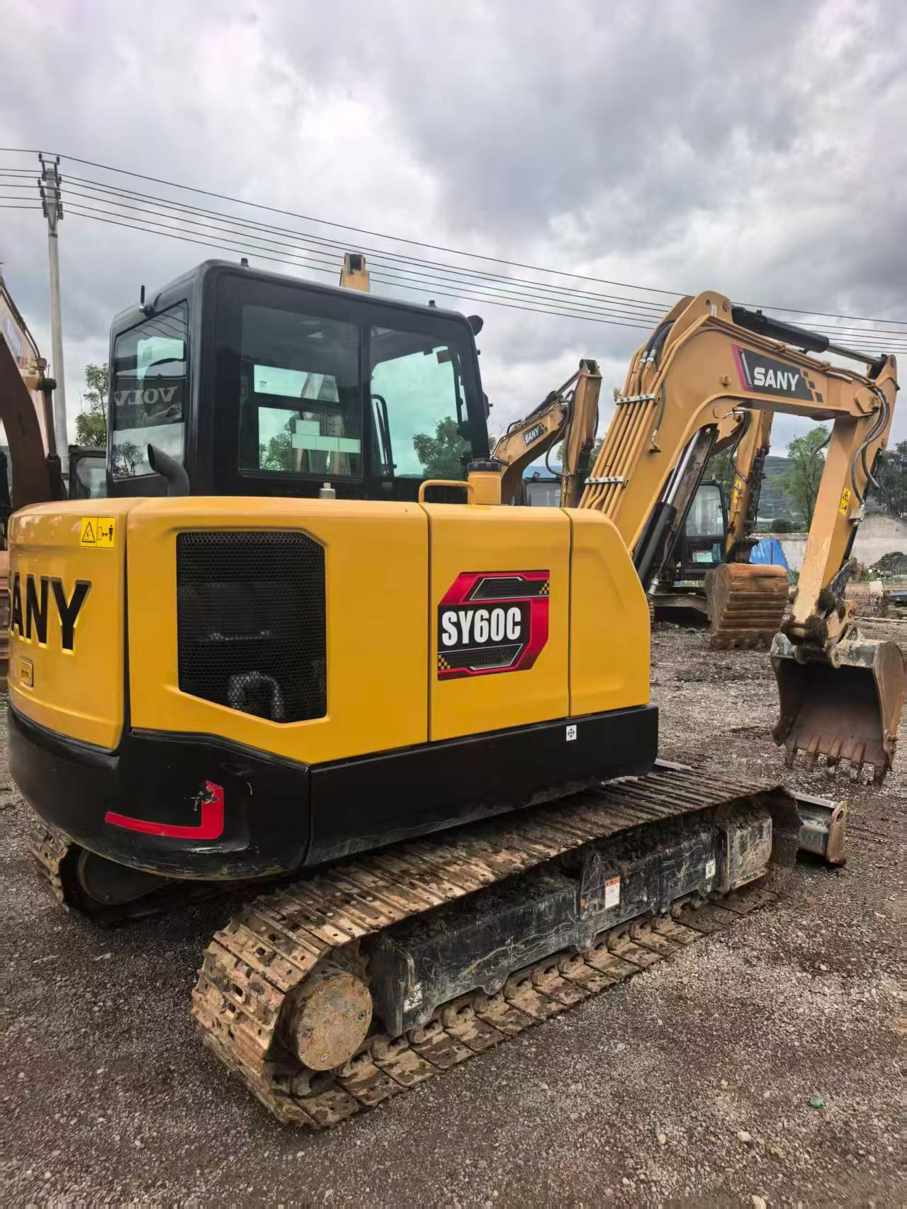 Buy Sany SY60 Used Excavator / 3