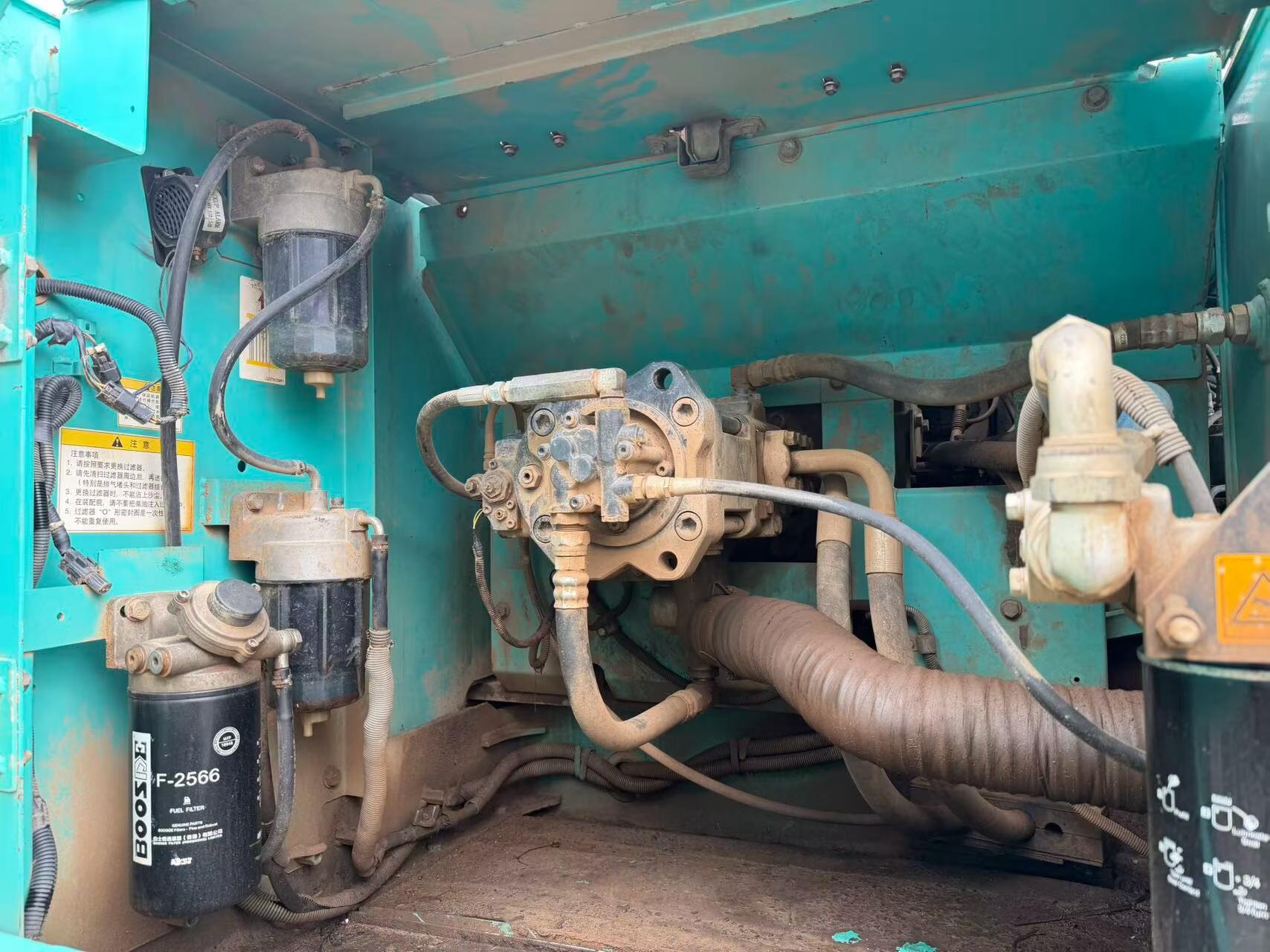 Buy Kobelco SK260 Used Excavator / 2