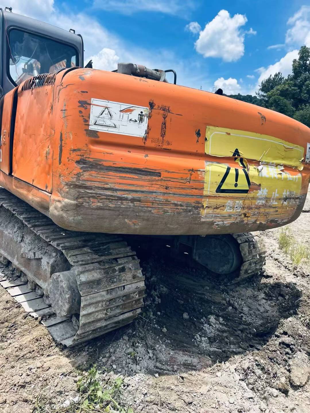 Buy Hitachi ZX200-6 Used Excavator / 4