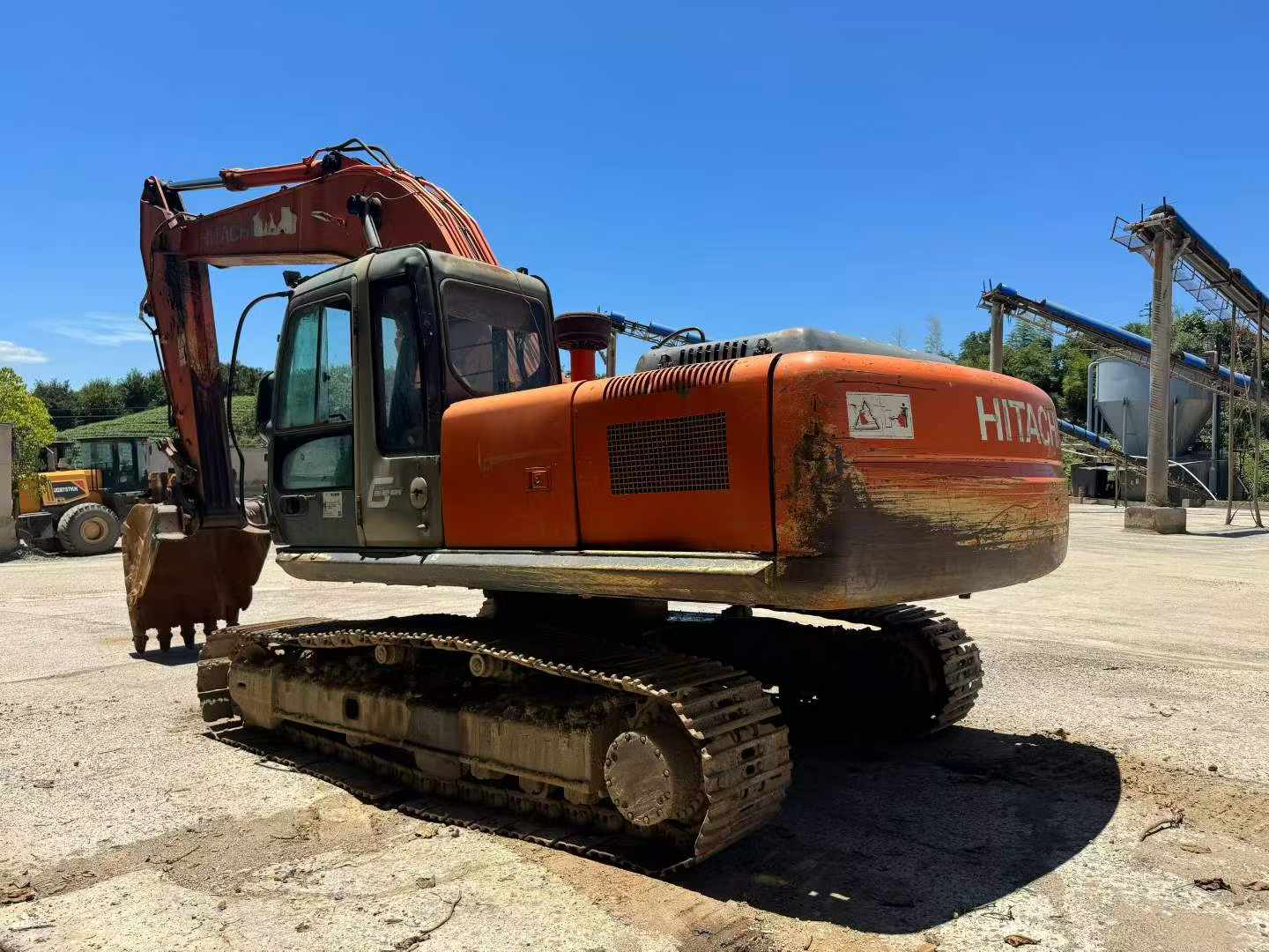 Buy Hitachi EX250-5 Used Excavator / 3