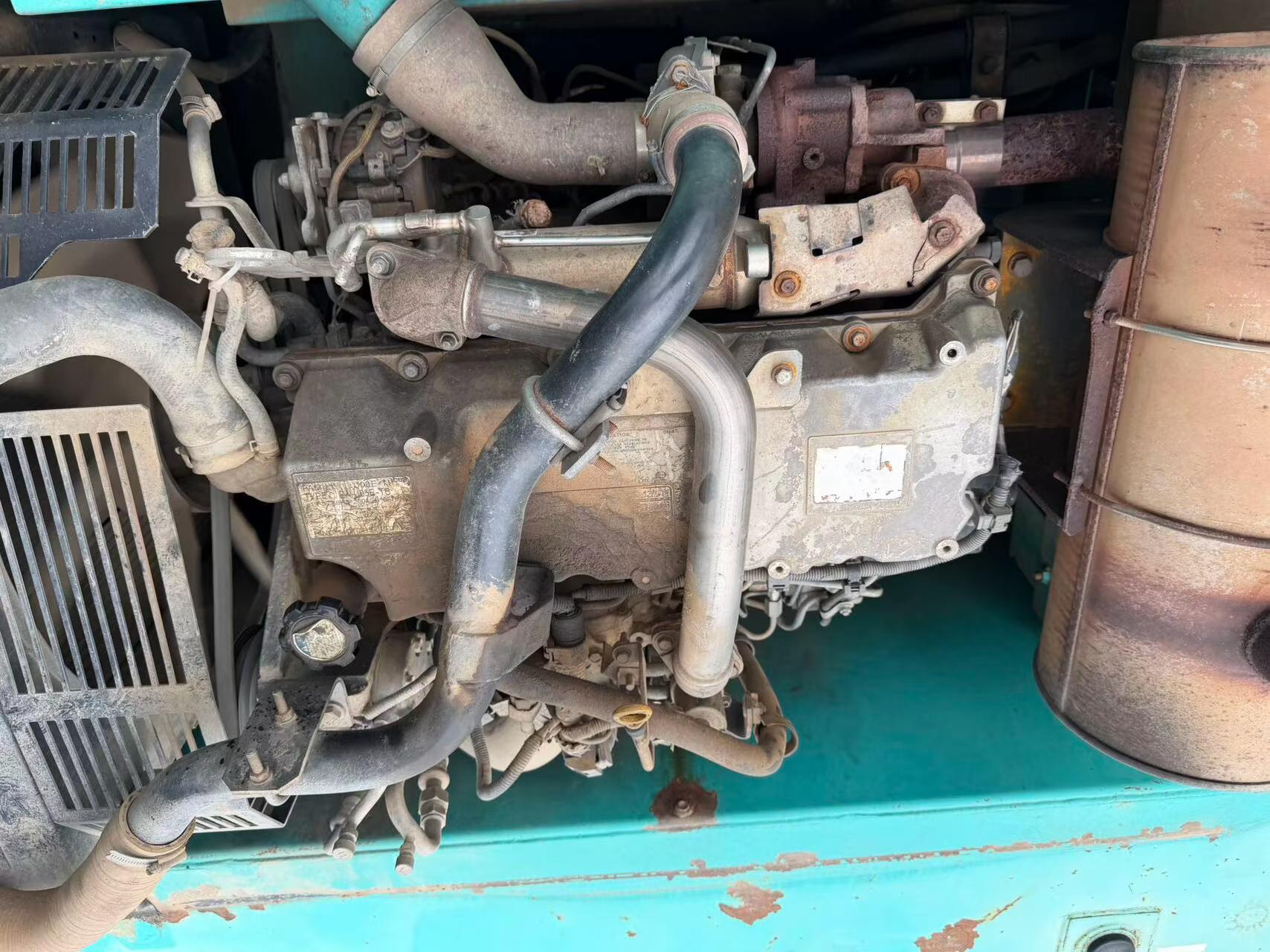 Buy Kobelco SK260 Used Excavator / 6