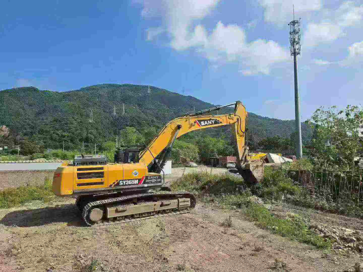 Buy Sany SY365H-10 Used Excavator / 2