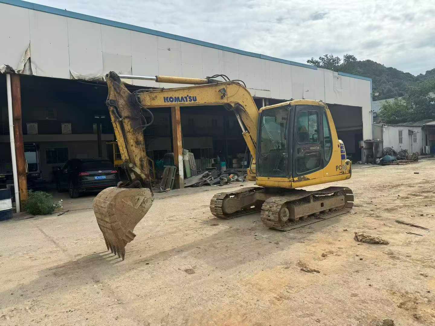 Buy Komatsu PC60-7 Used Excavator / 9