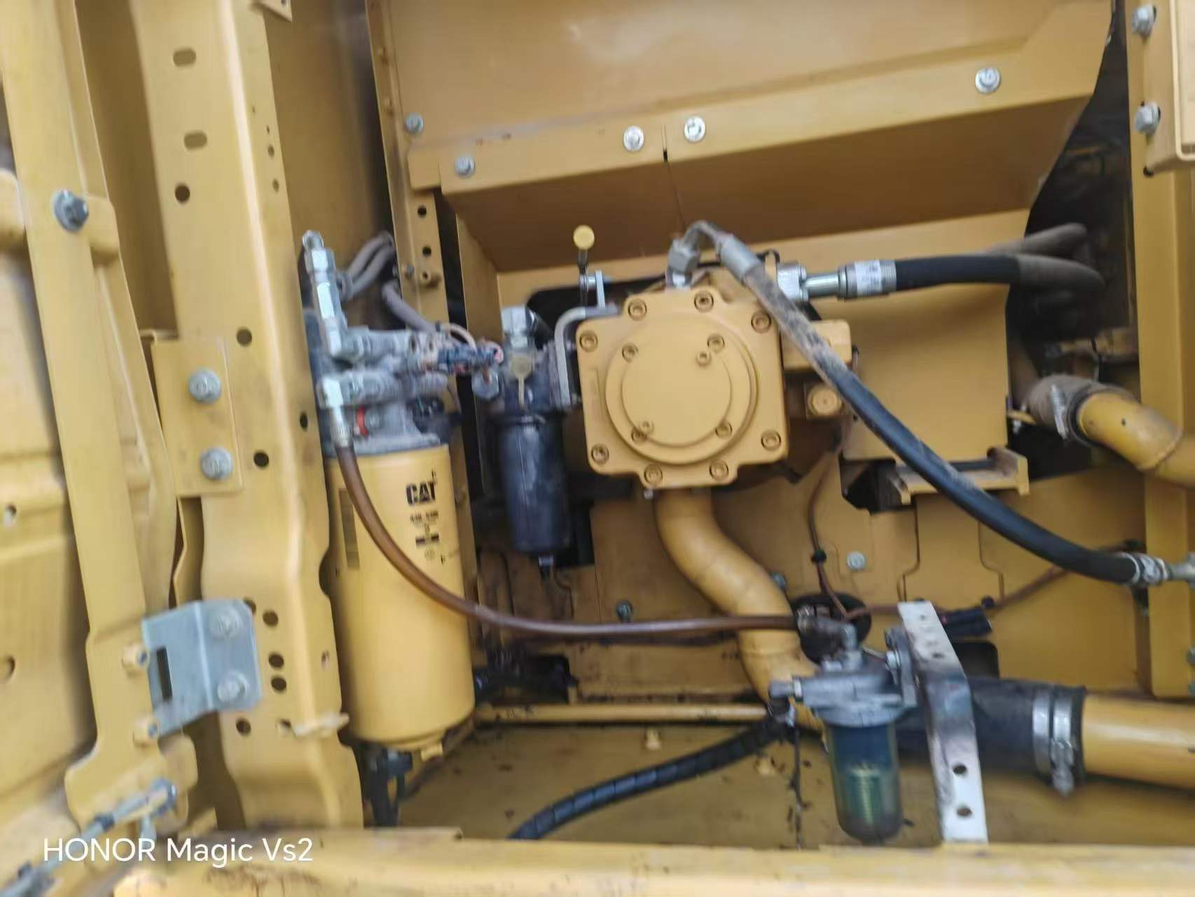 Buy Caterpillar 323 Used Excavator / 5
