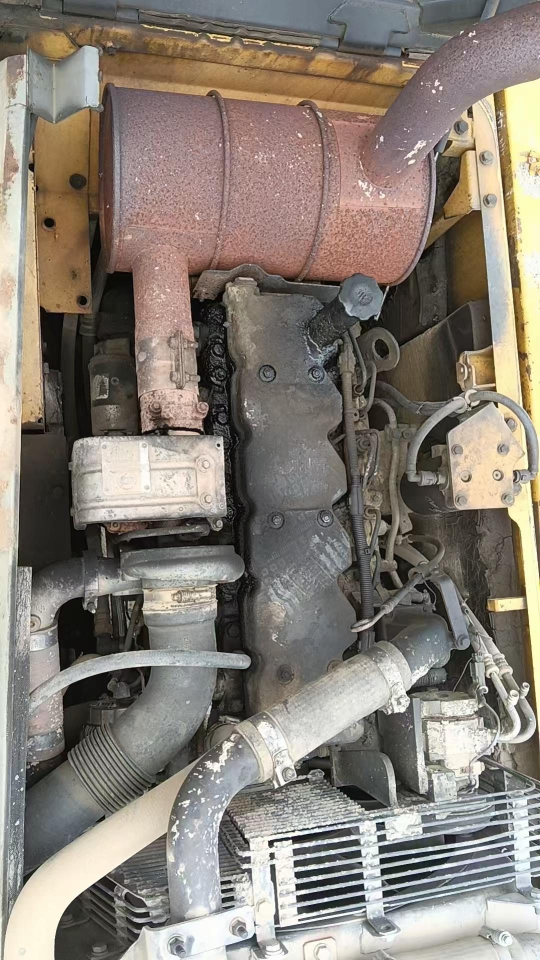 Buy Komatsu PC210-8 Used Excavator / 6