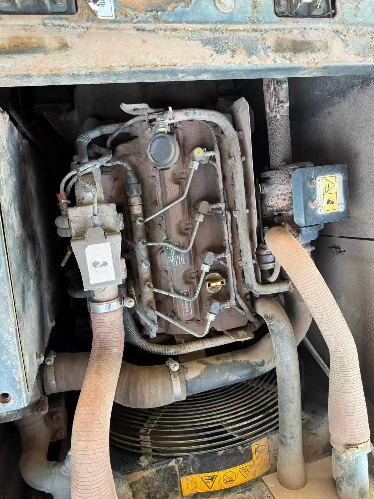 شراء حفارة Doosan S130W-3 مستعملة / 7