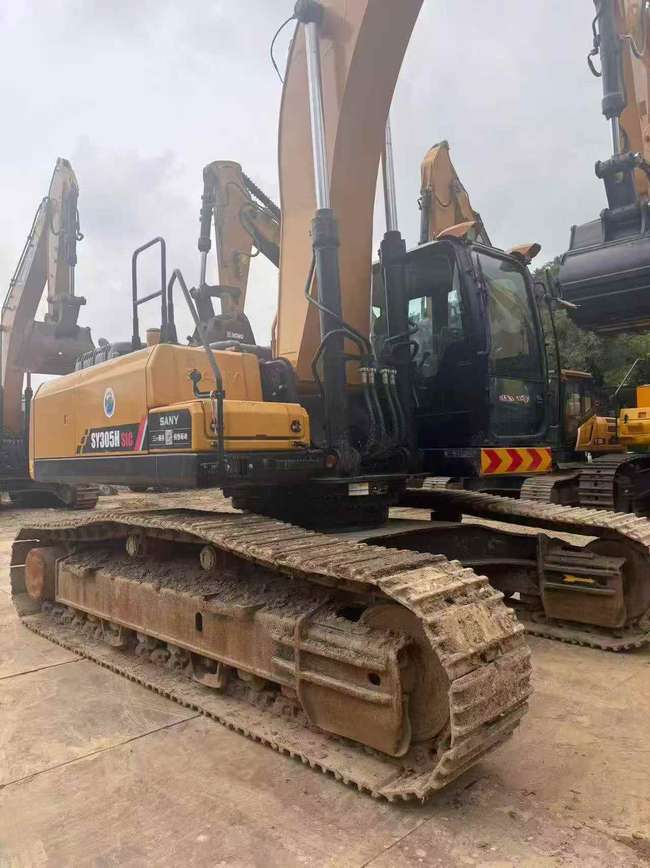 Buy Sany SY305H Used Excavator / 2