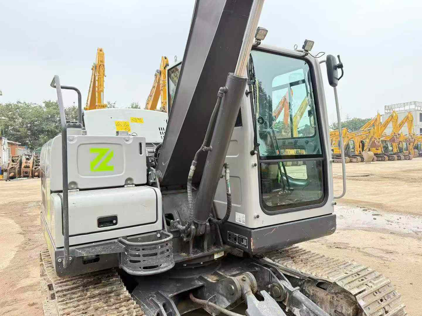 Buy Yanmar Used Excavator / 3