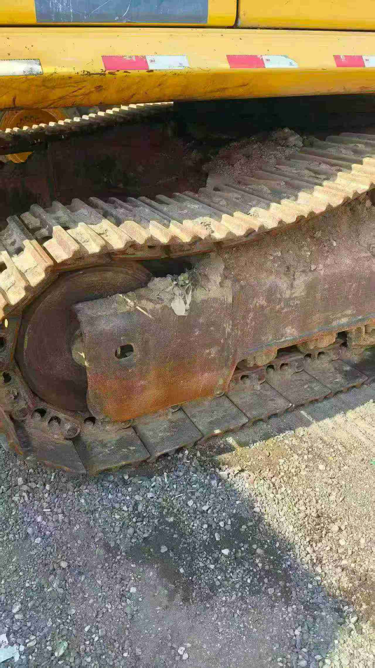 Buy Komatsu PC270-7 Used Excavator / 8
