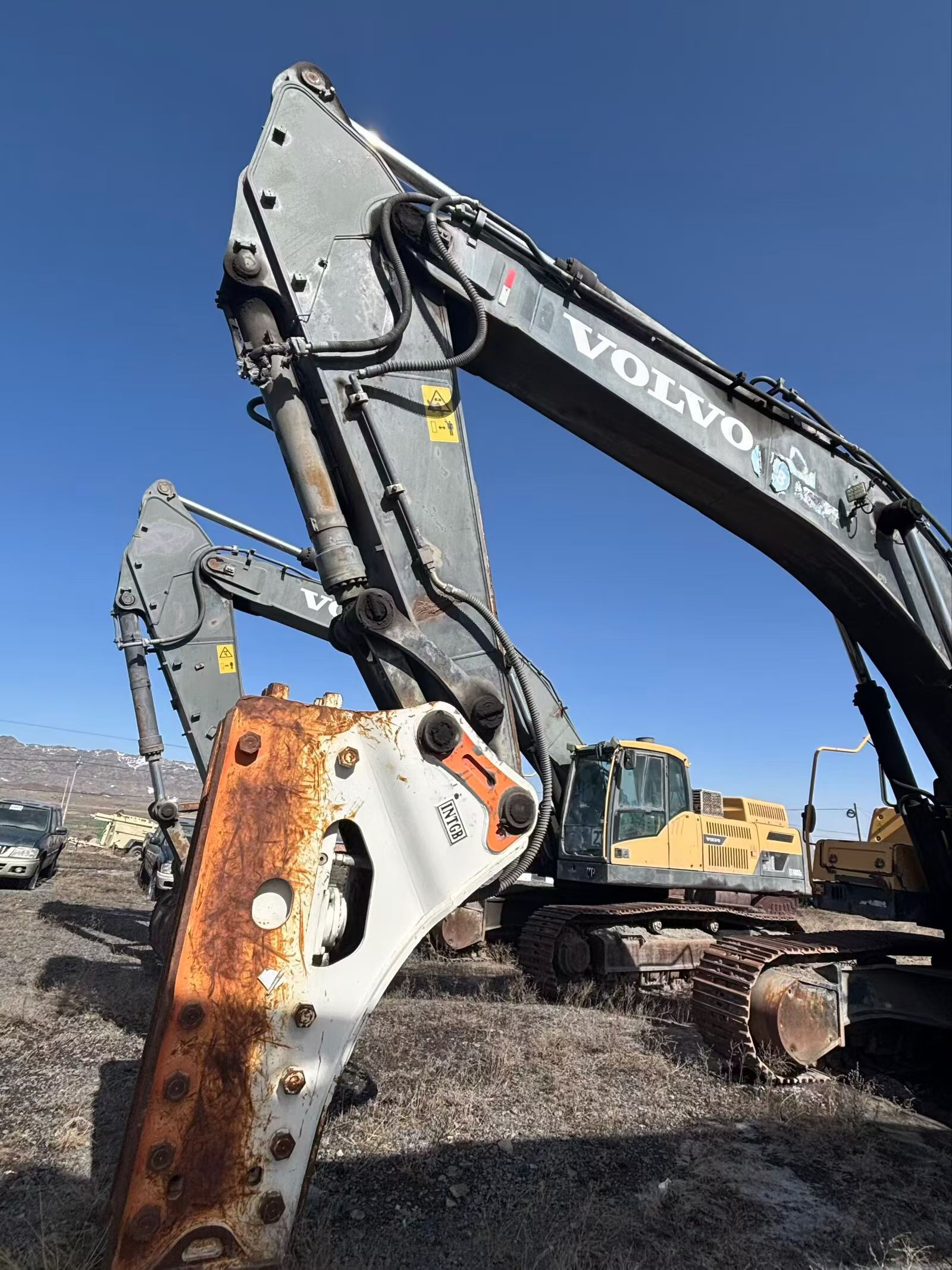 Buy Volvo EC480D Used Excavator / 9