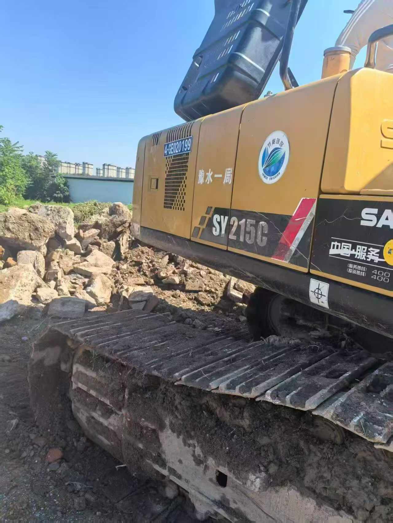 Buy Sany SY215C Used Excavator / 6