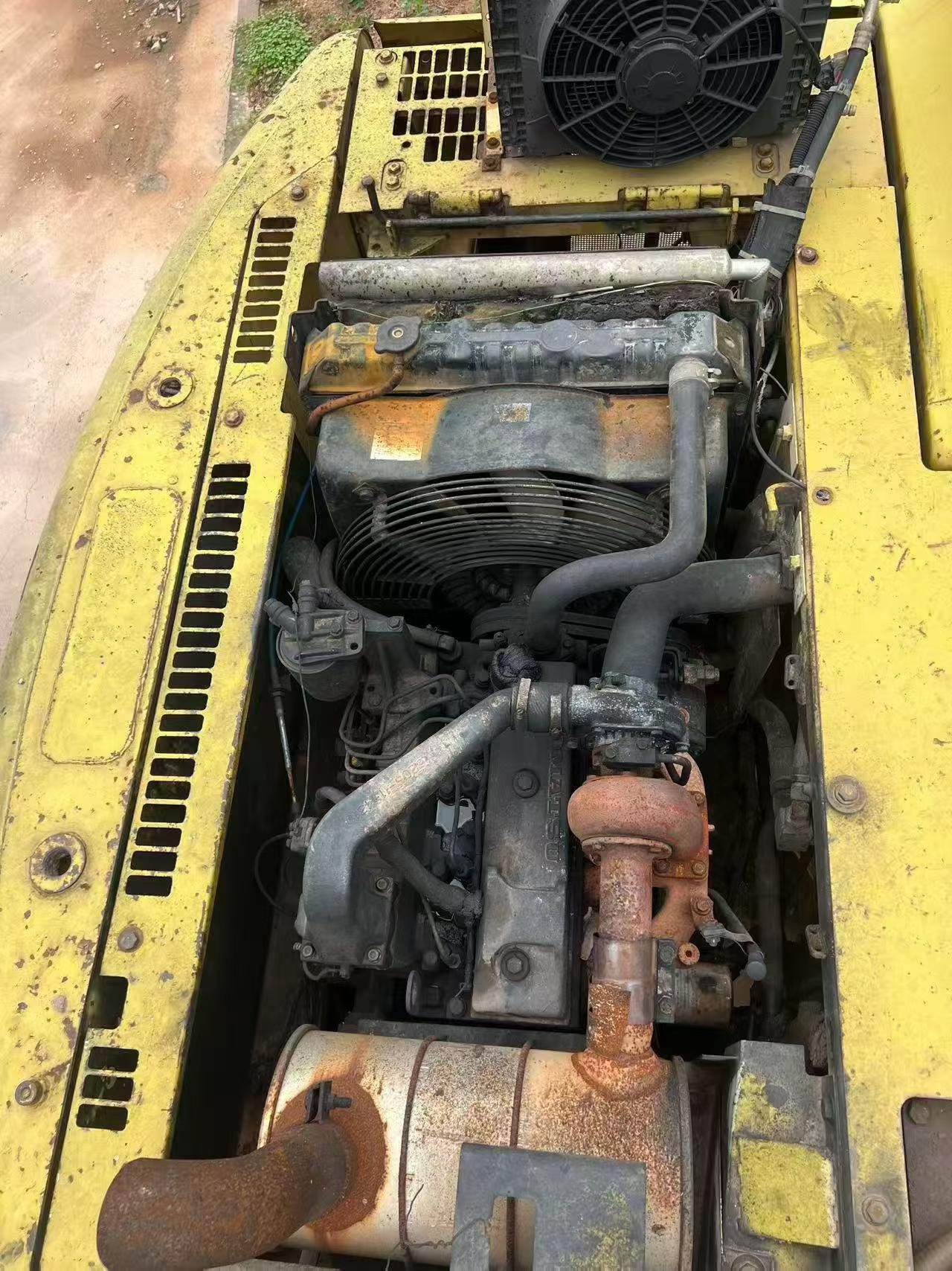 Buy Komatsu PC120-6 Used Excavator / 6