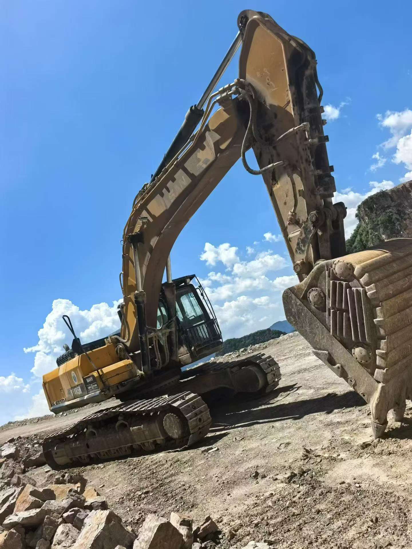 Buy Sany SY415H Used Excavator / 4