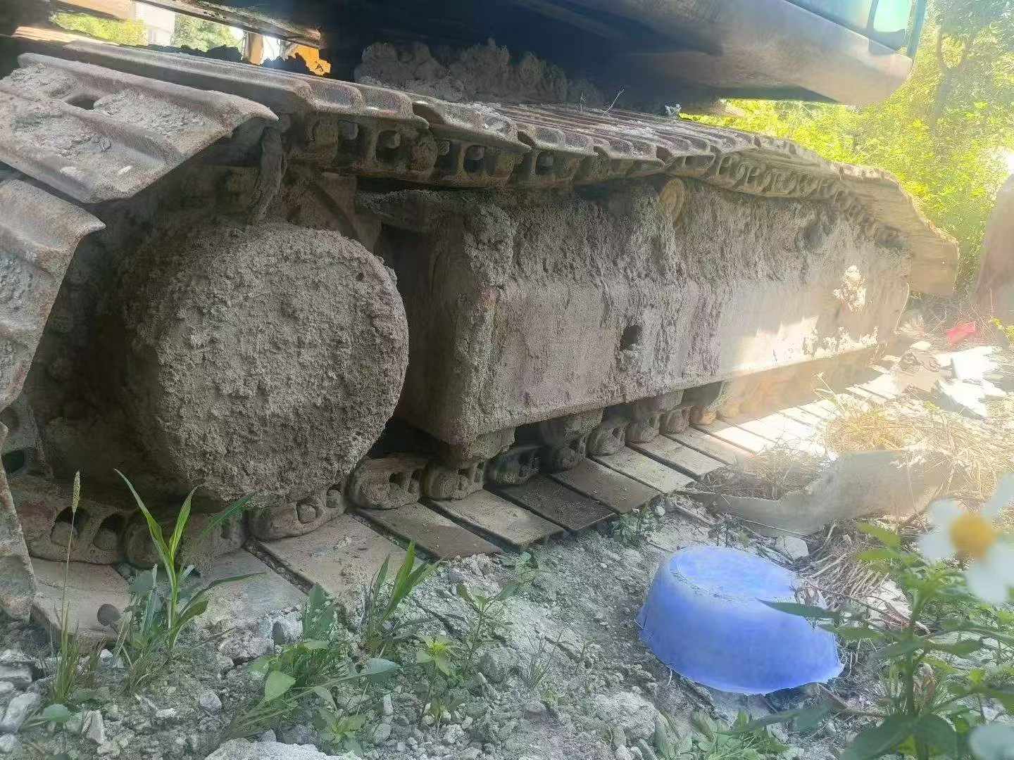 Buy Kobelco SK200 Used Excavator / 3