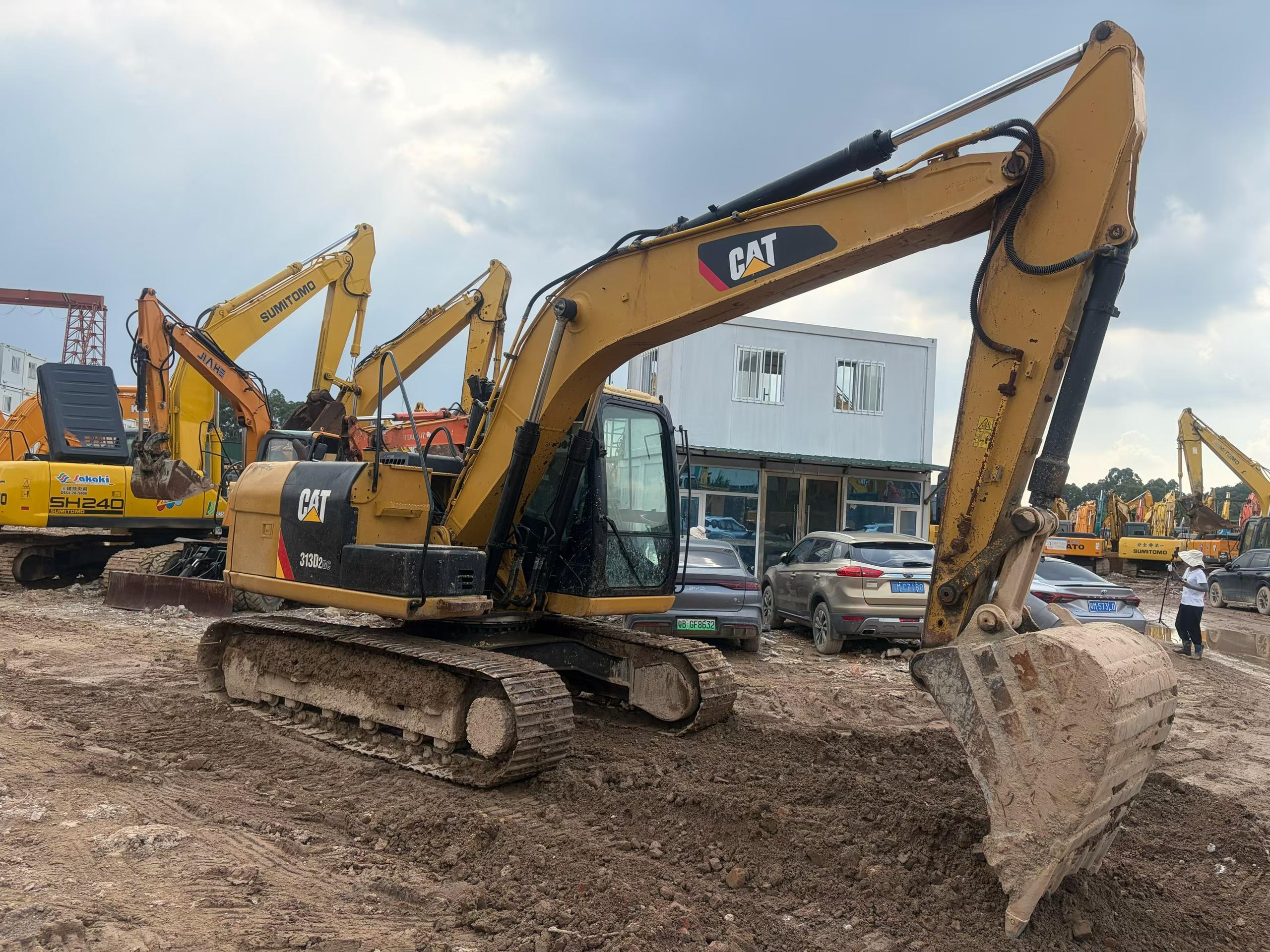 Buy Caterpillar 313D Used Excavator / 4