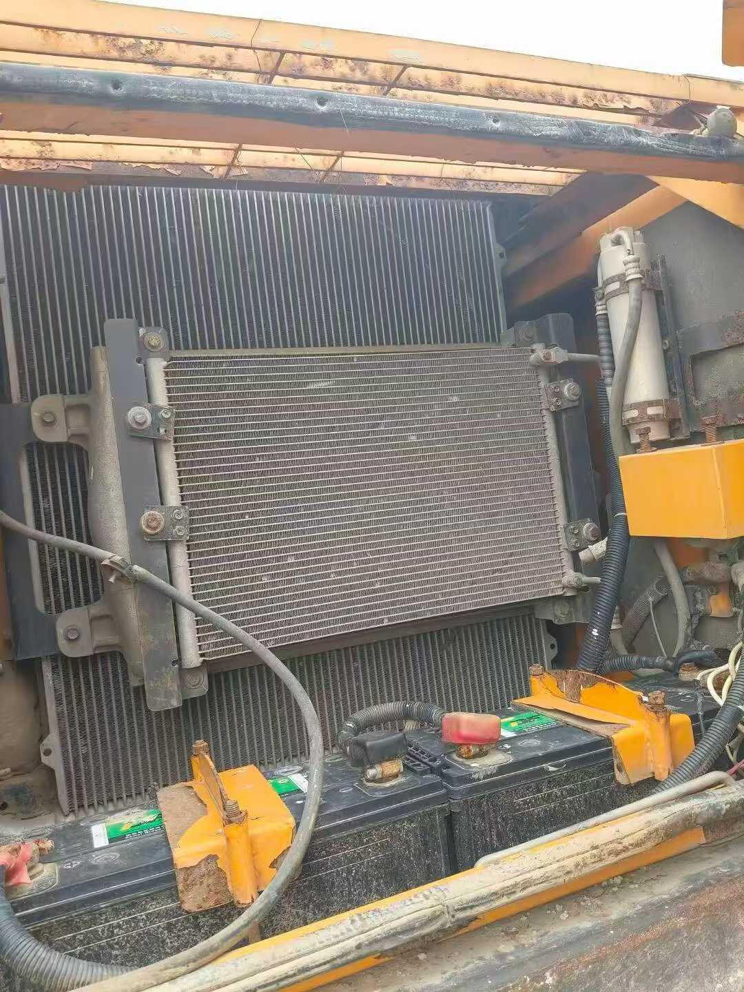 Buy Sany SY215C-8 Used Excavator / 3