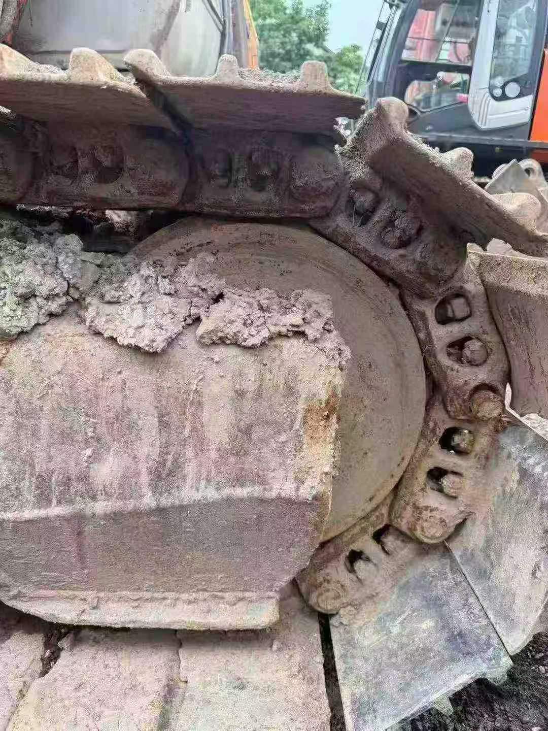 Buy Hitachi EX200-5 Used Excavator / 7