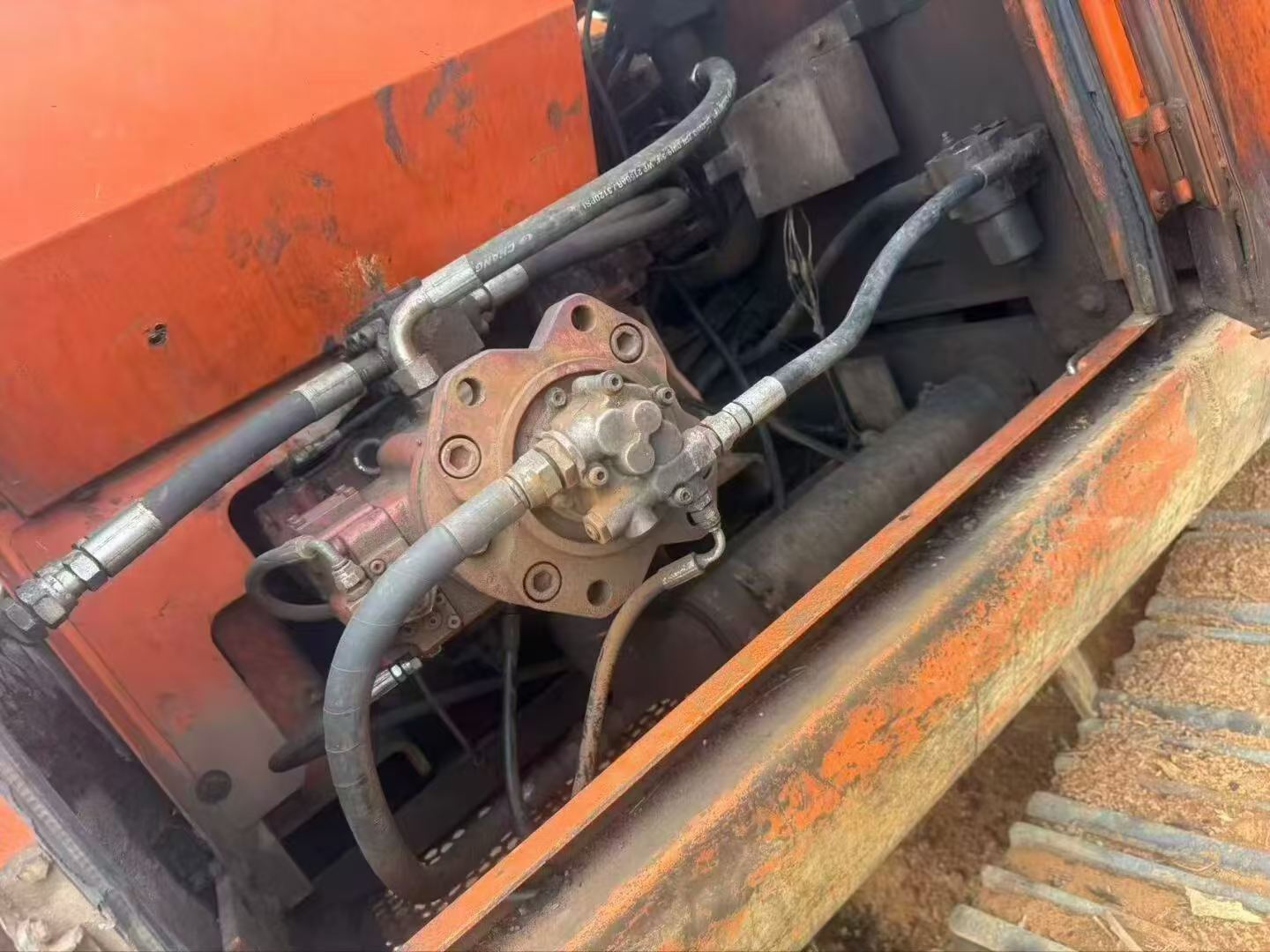 Buy Doosan DH225-7 Used Excavator / 6