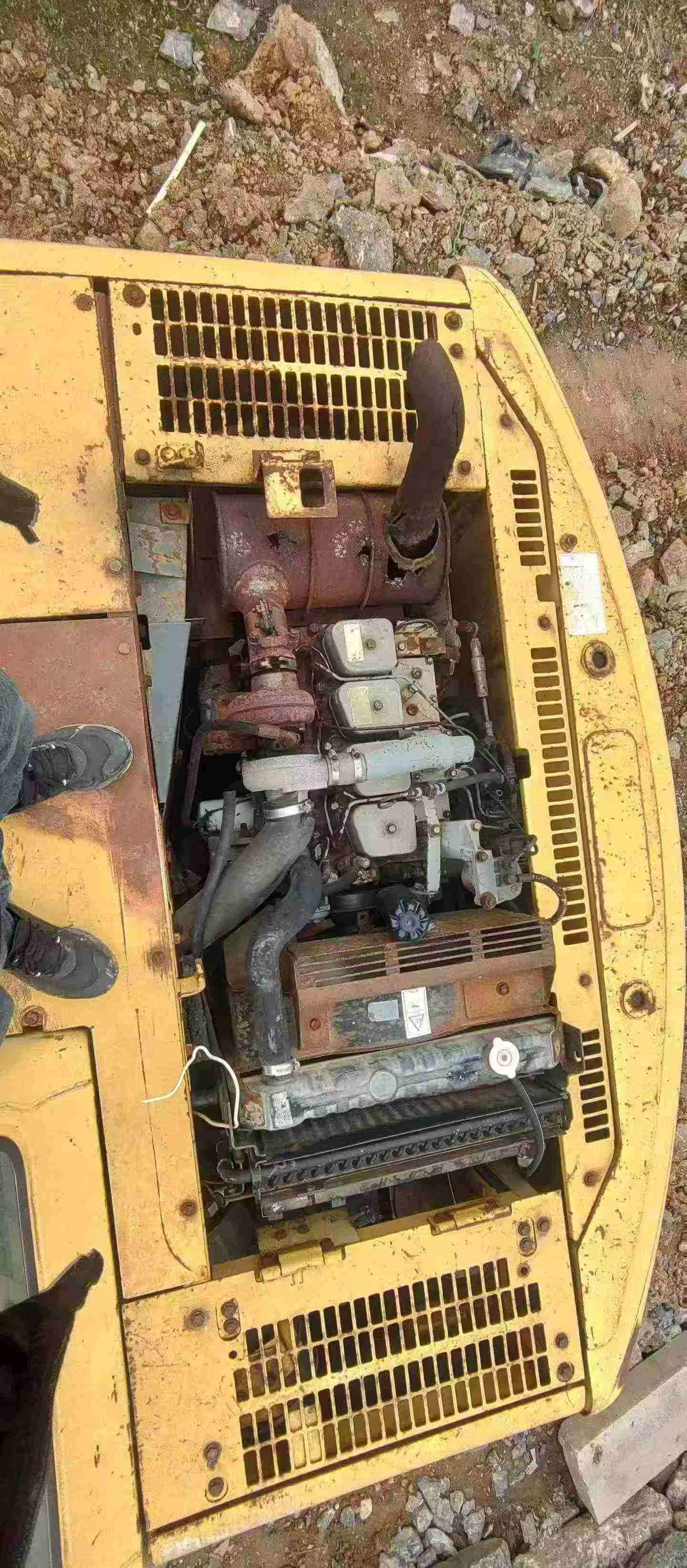 Buy Komatsu PC120-6 Used Excavator / 5