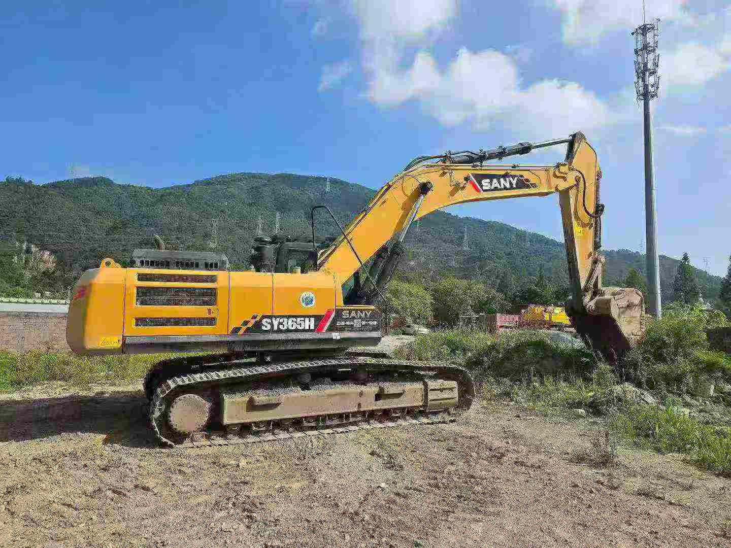 Buy Sany SY365H-10 Used Excavator / 3