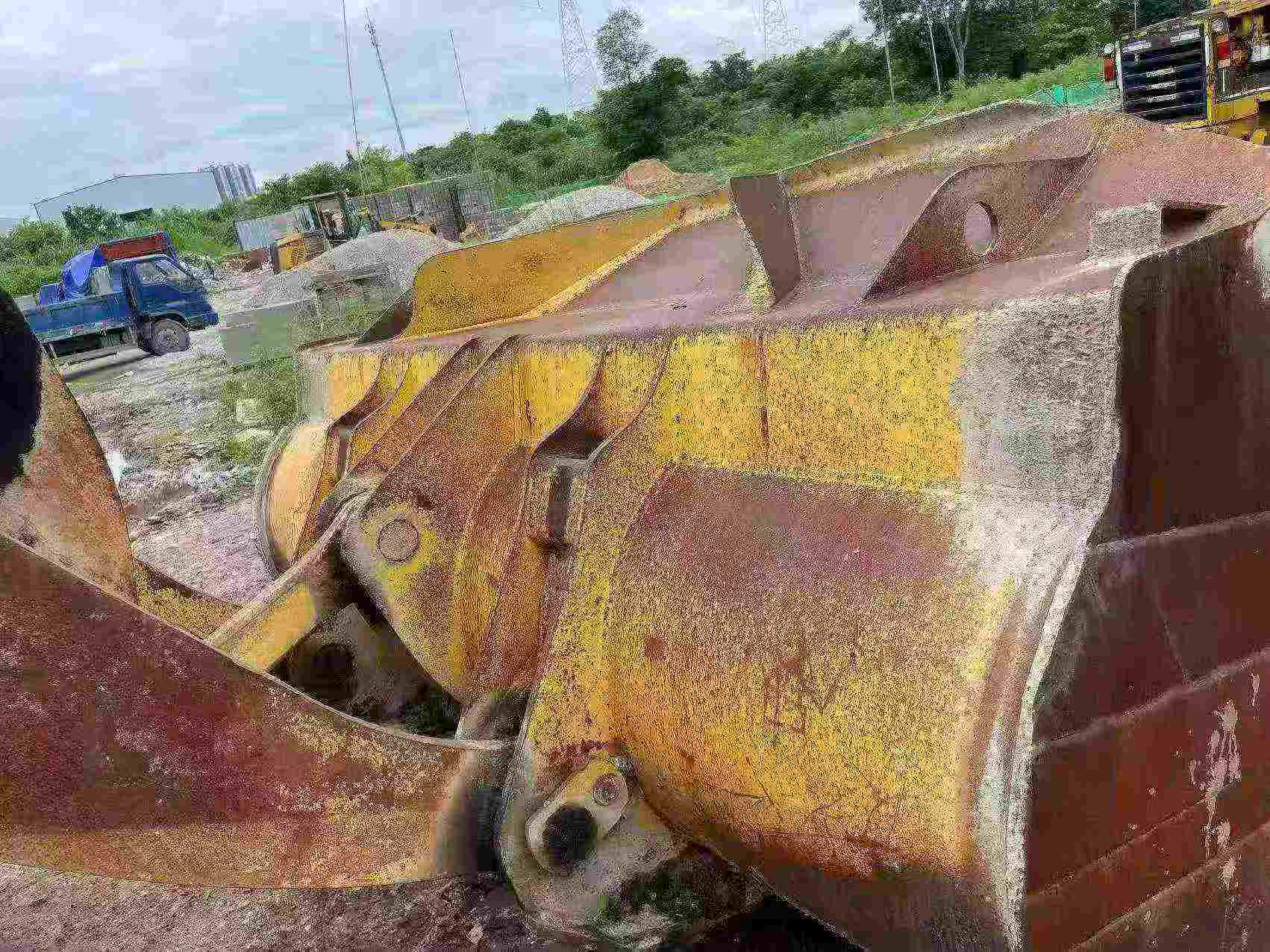 Buy Komatsu WA380-6 Used Excavator / 6