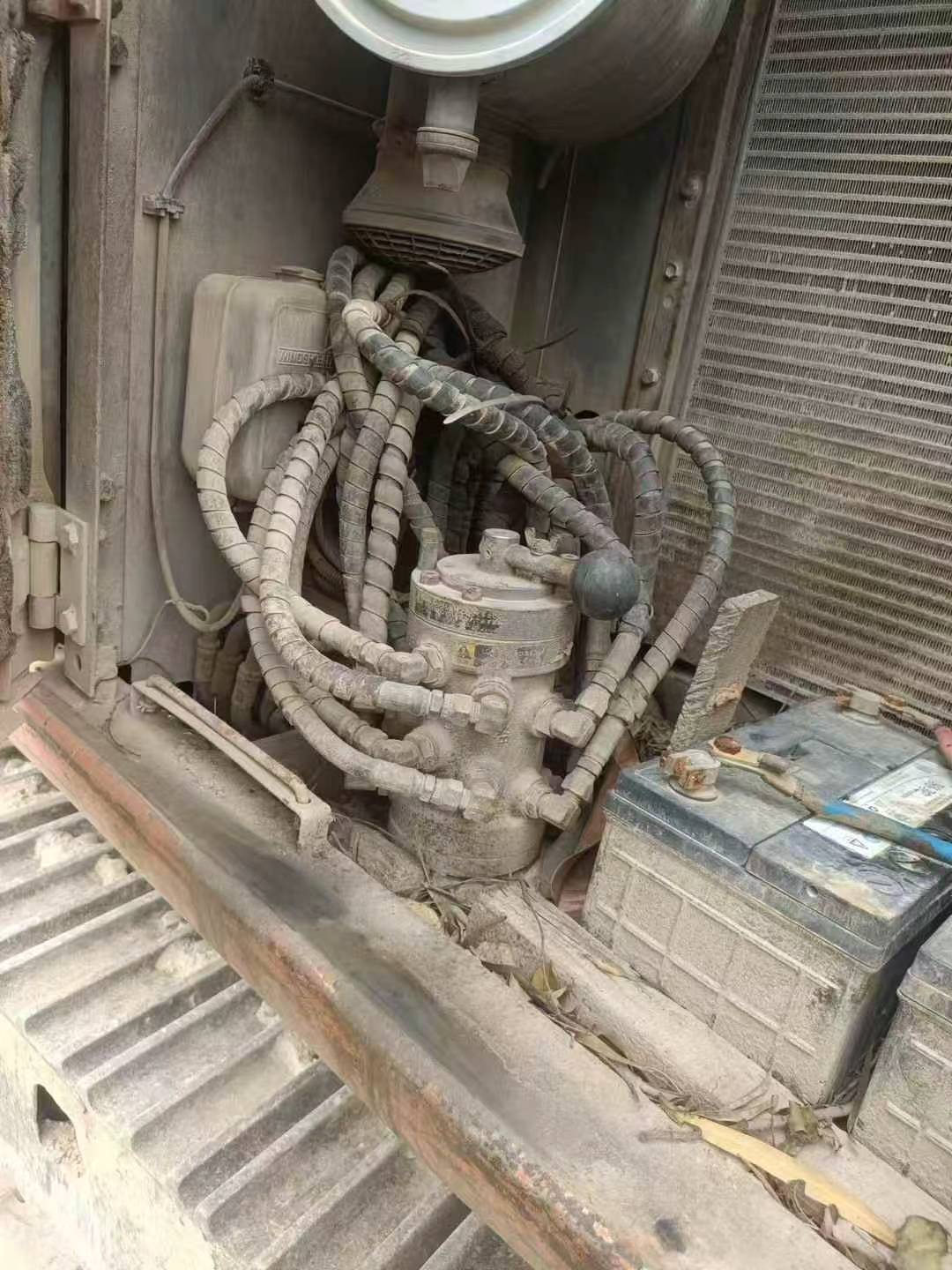 Buy Hitachi EX120-5 Used Excavator / 6