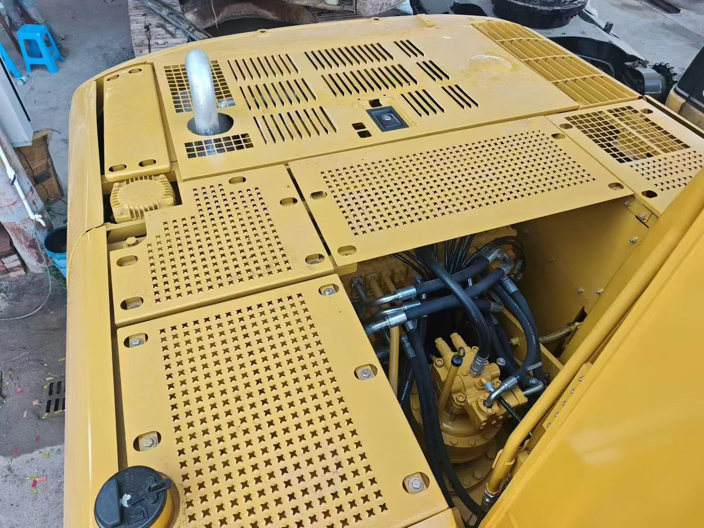 Buy Caterpillar 320C Used Excavator / 7