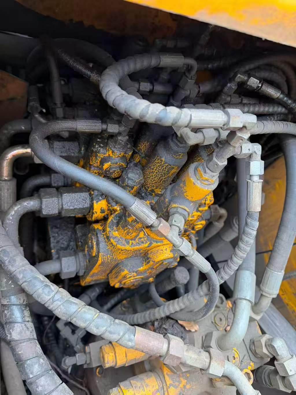 Buy Sany SY135-8S Used Excavator / 4