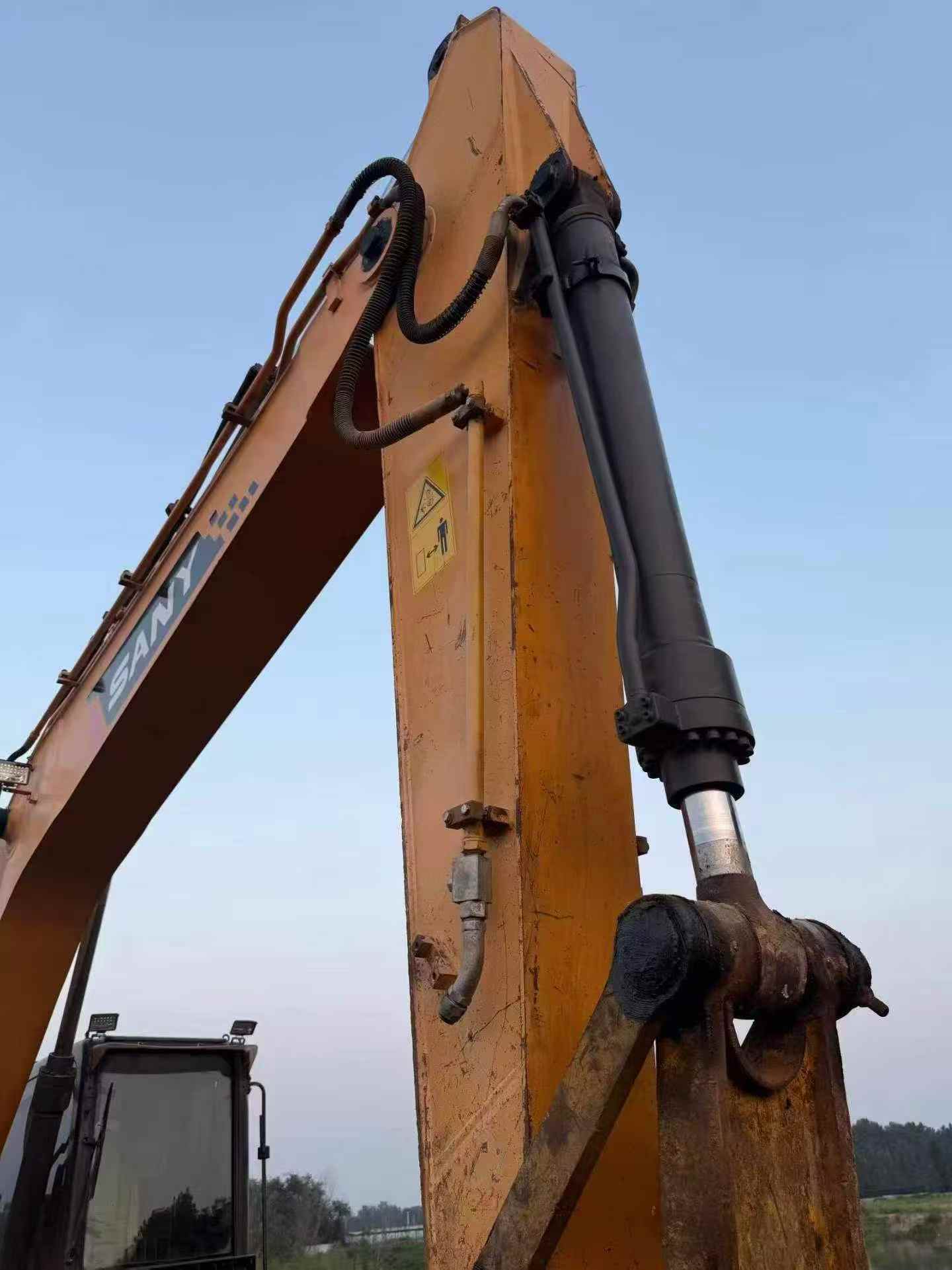 Buy Sany SY215C-8 Used Excavator / 7