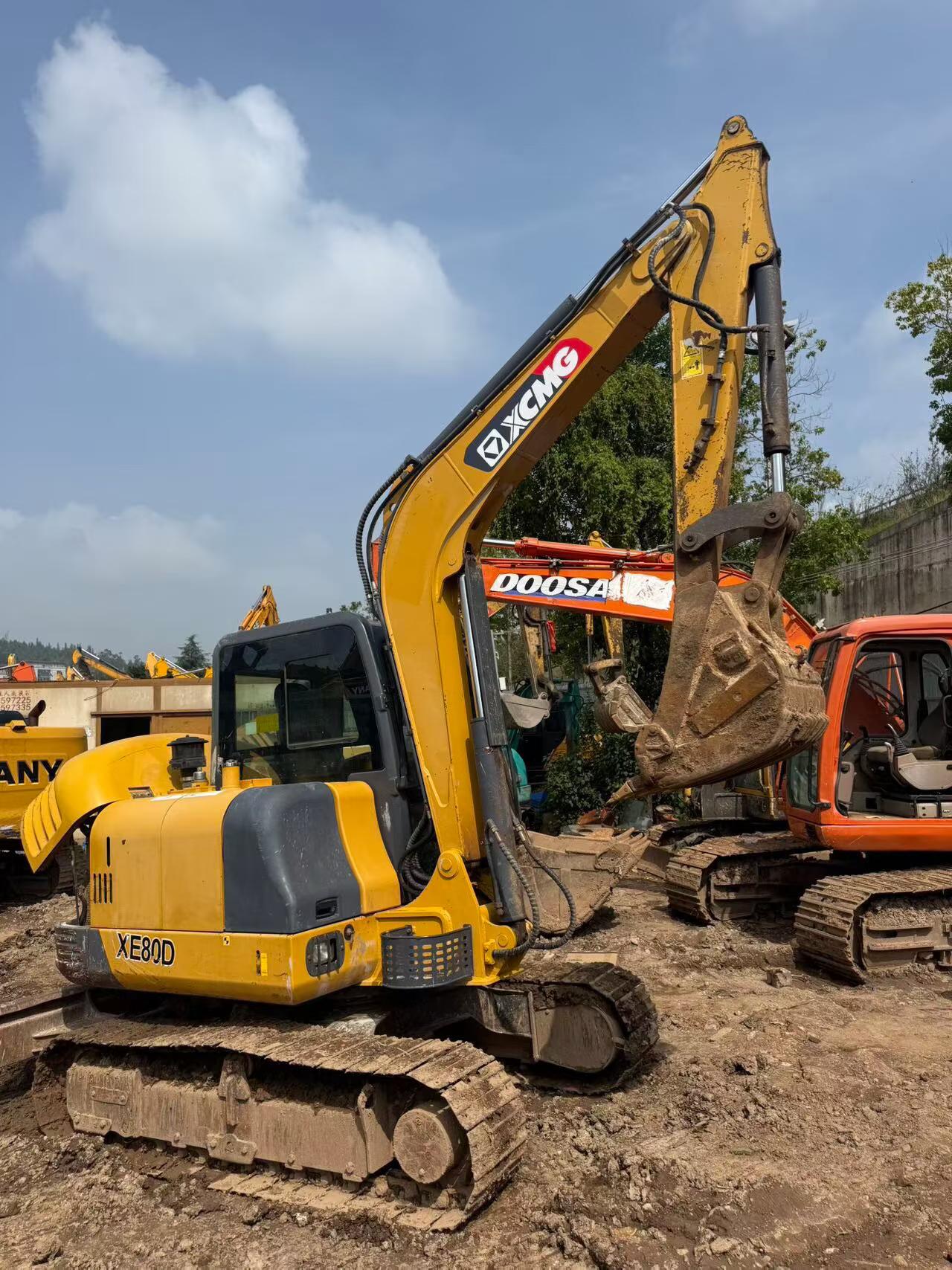 Buy XCMG XE60 Used Excavator / 4