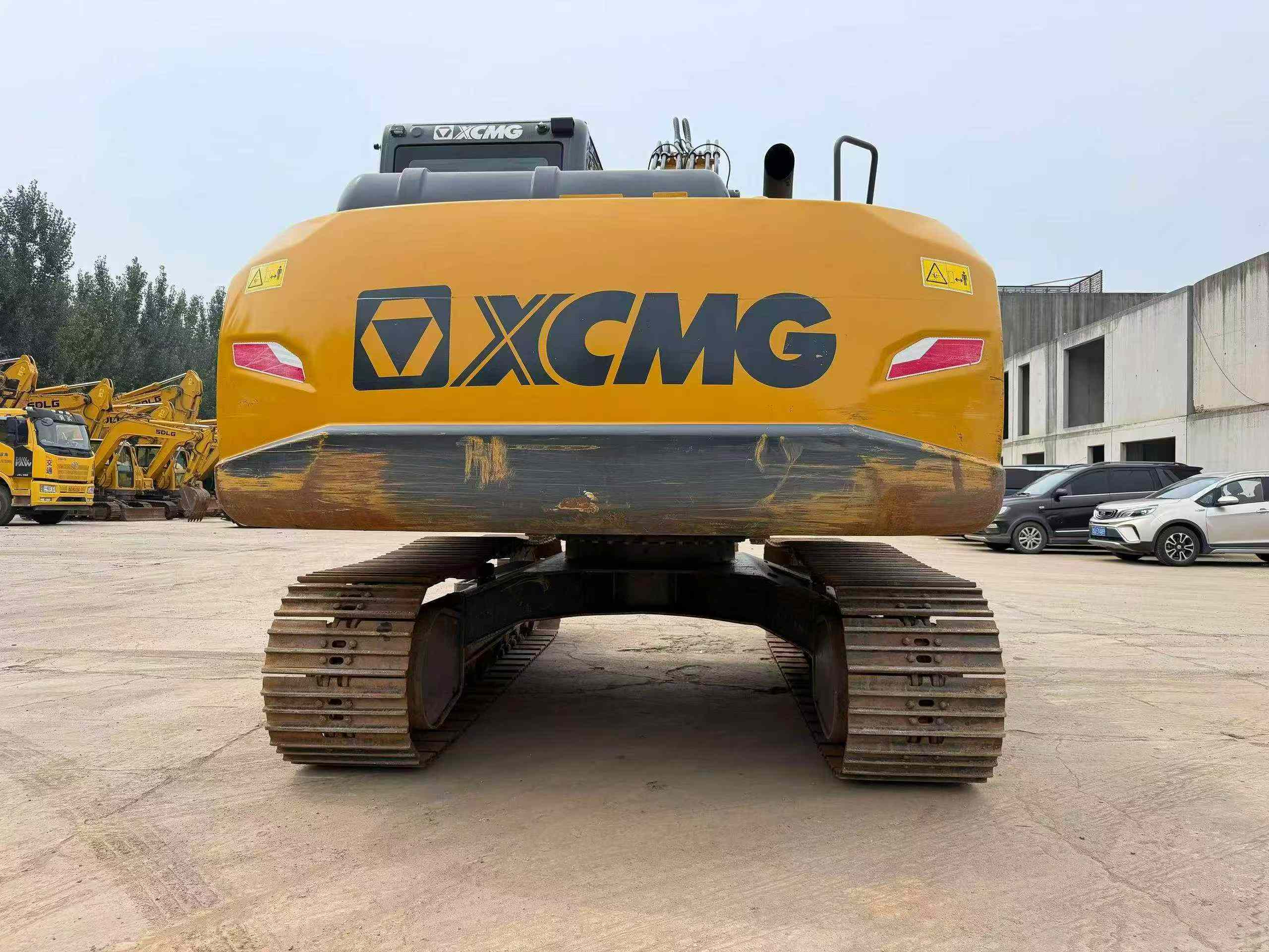 Buy XCMG XE135B Used Excavator / 5