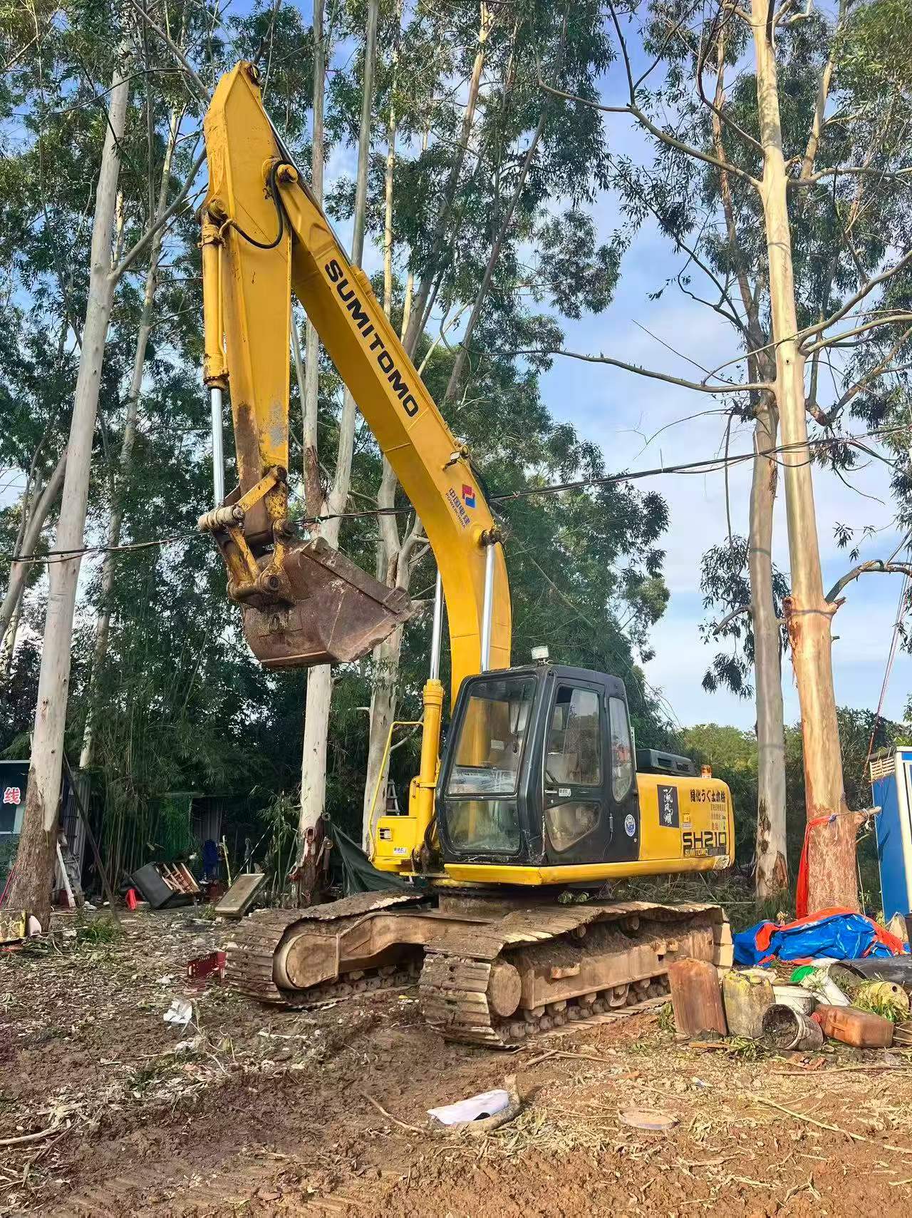 Buy Sumitomo SH200A2 Used Excavator / 2