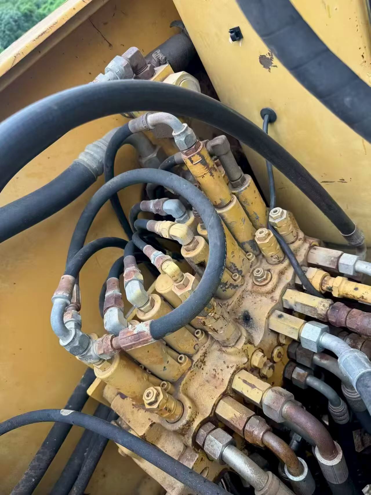 Buy Caterpillar 307B Used Excavator / 4