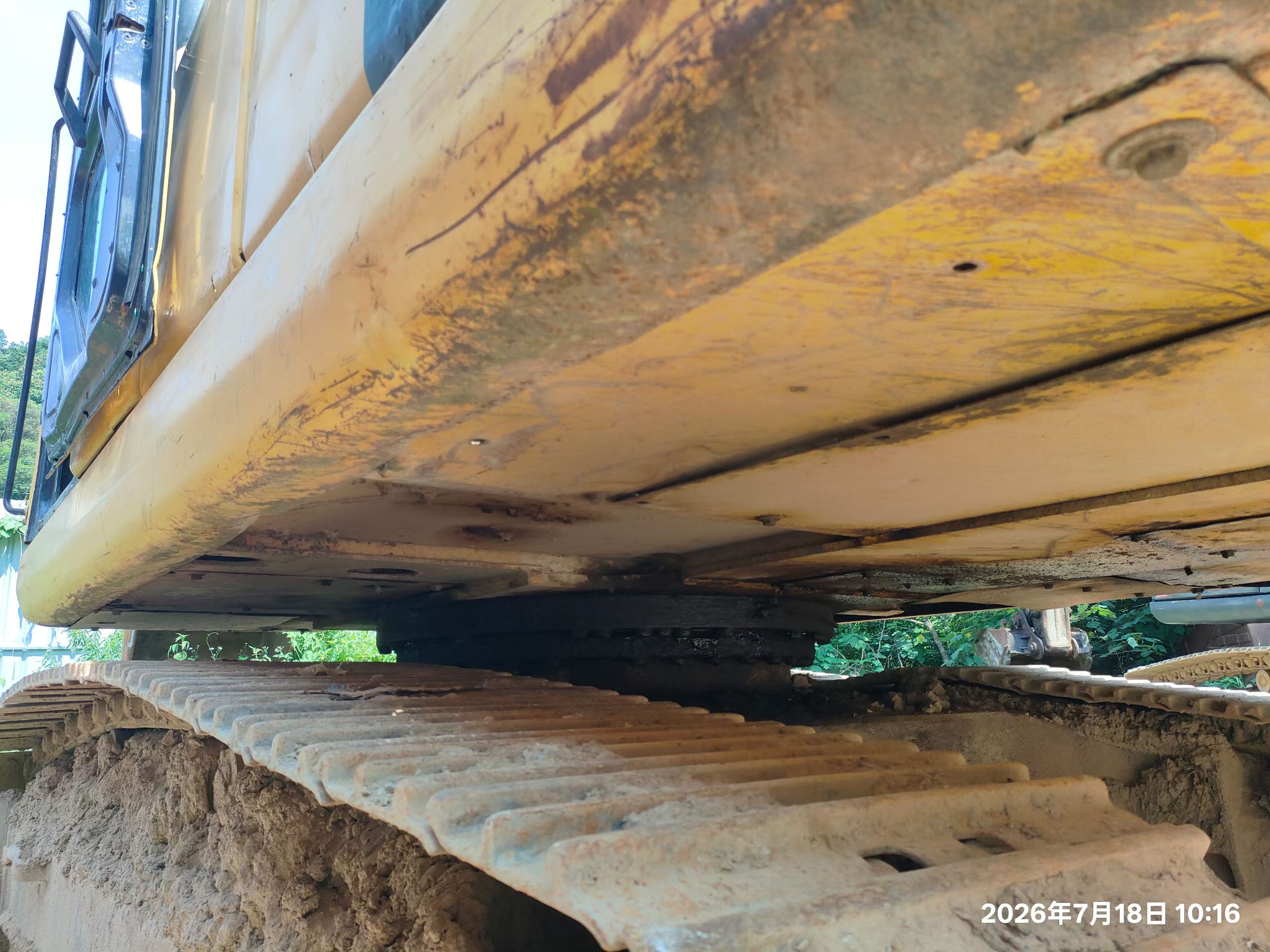 Buy Komatsu PC200-7 Used Excavator / 8