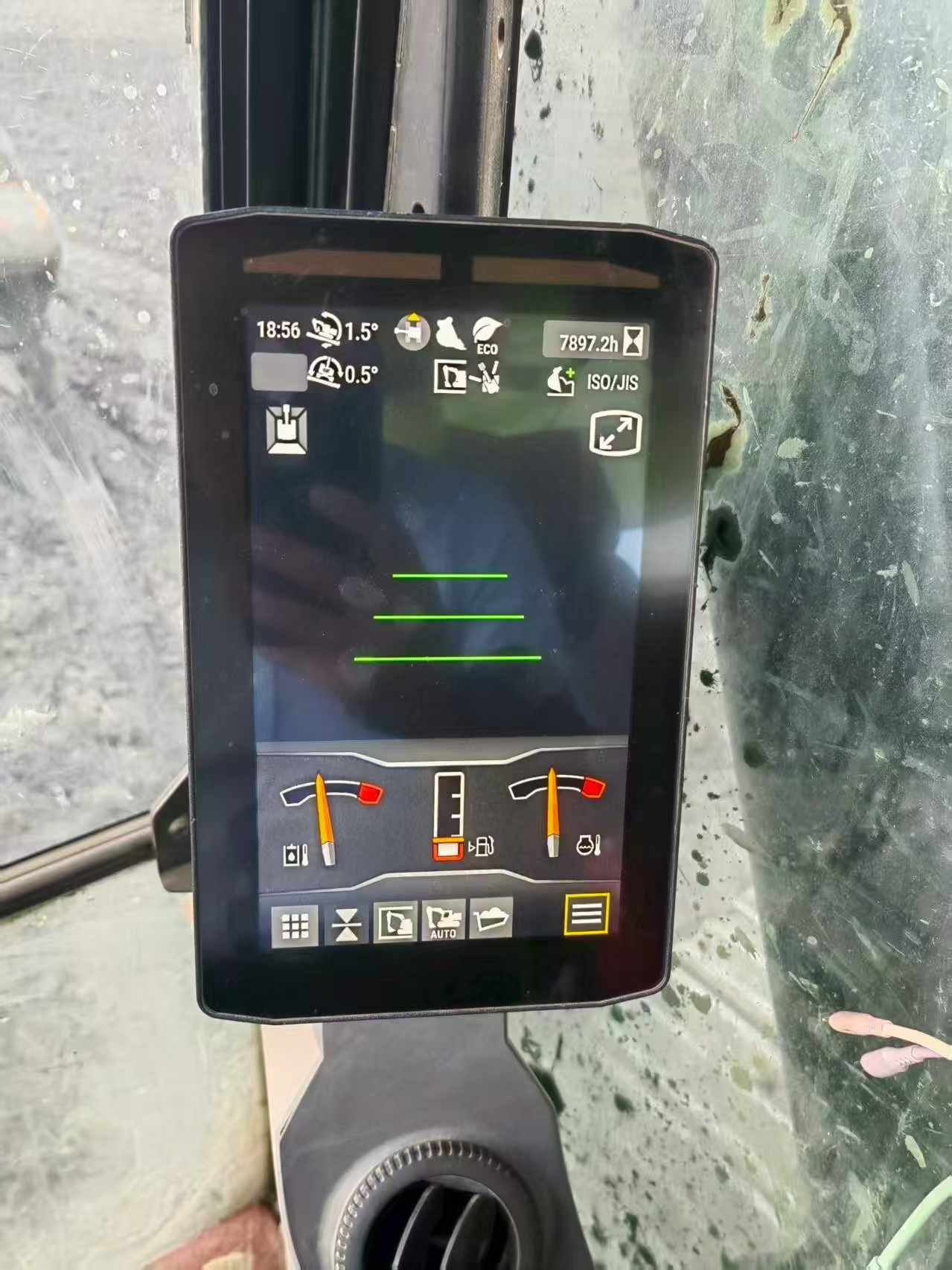 Buy Caterpillar 323 Used Excavator / 7