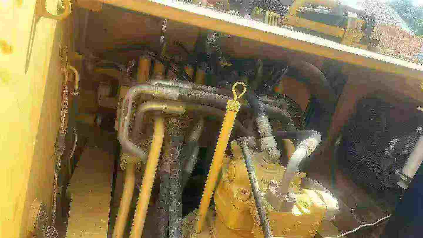 Buy Caterpillar 324D Used Excavator / 5