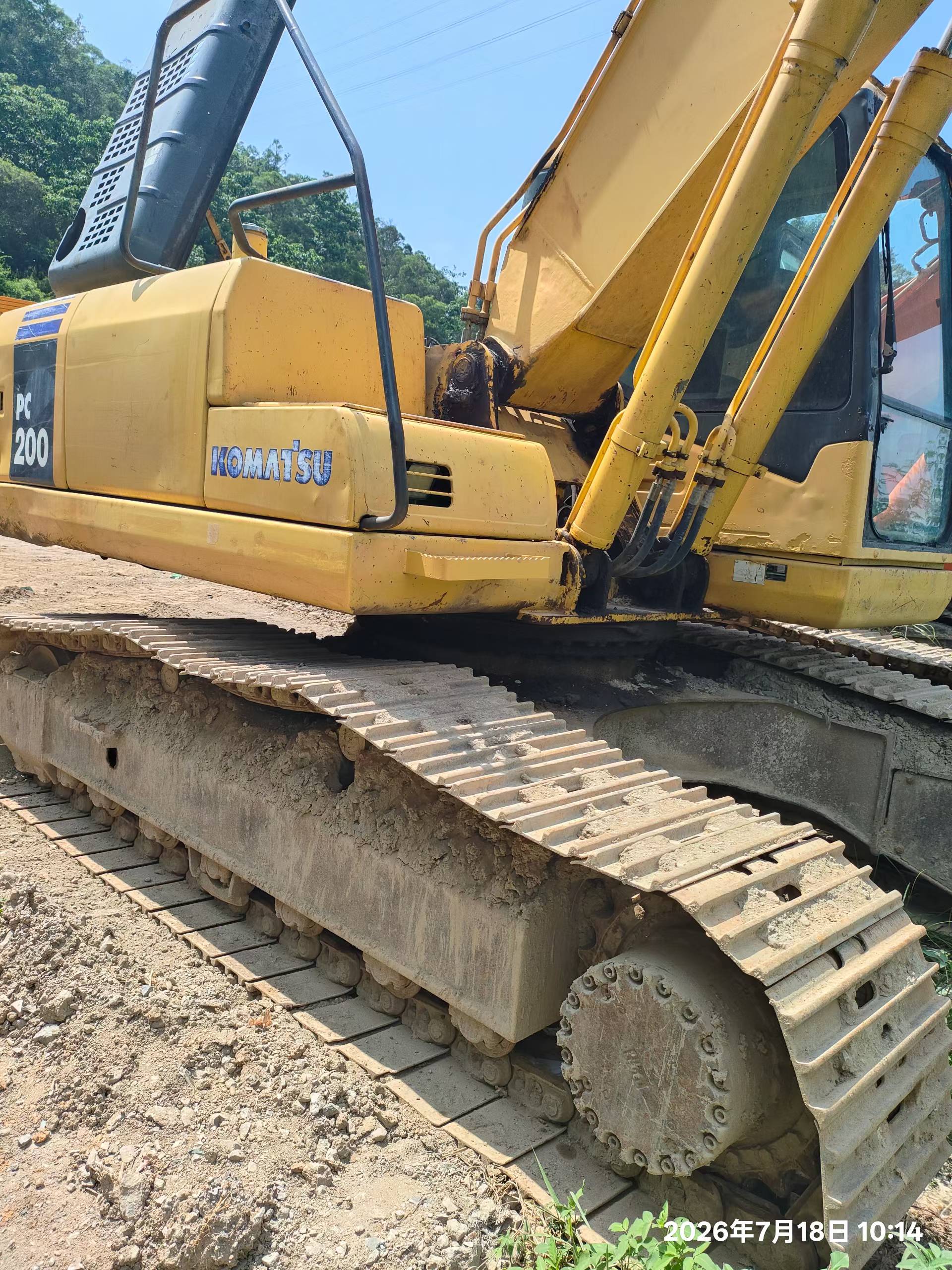 Buy Komatsu PC200-7 Used Excavator / 4