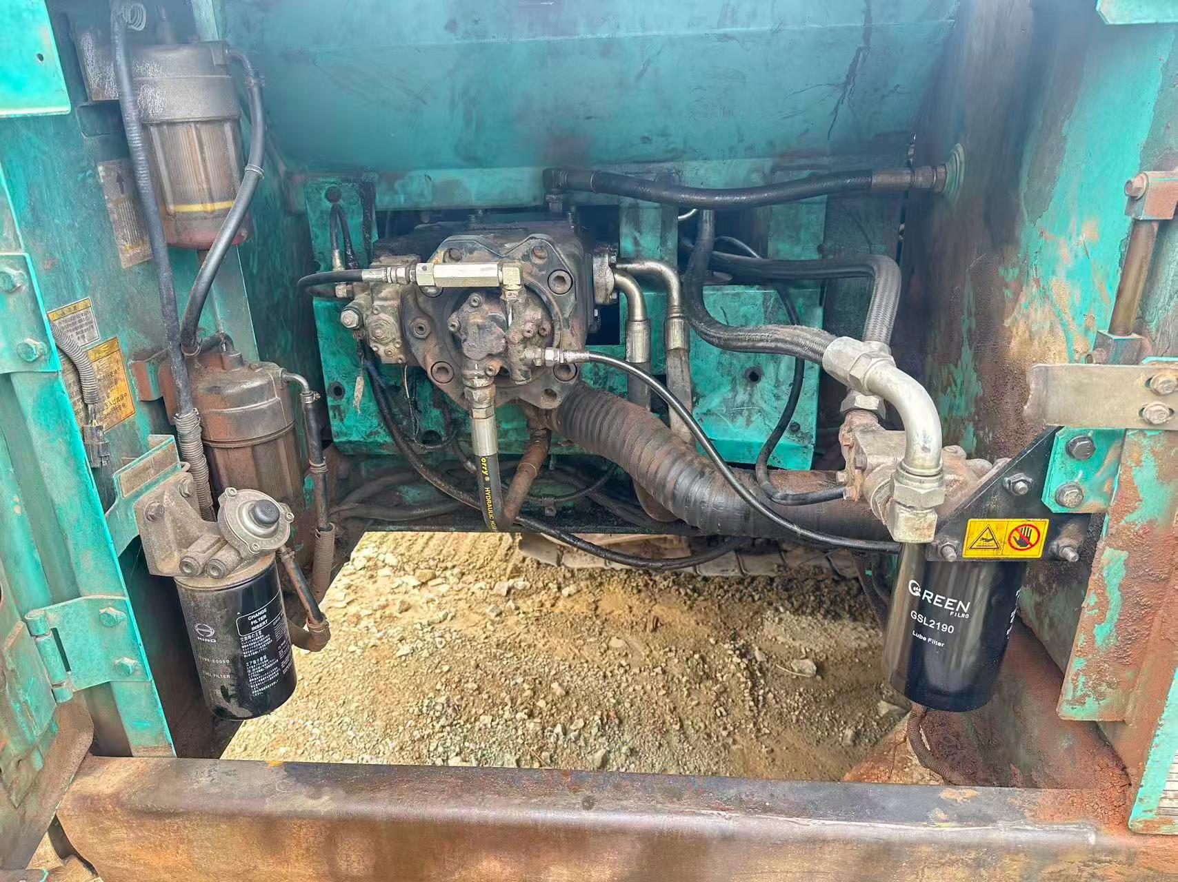 Buy Kobelco SK260 Used Excavator / 7