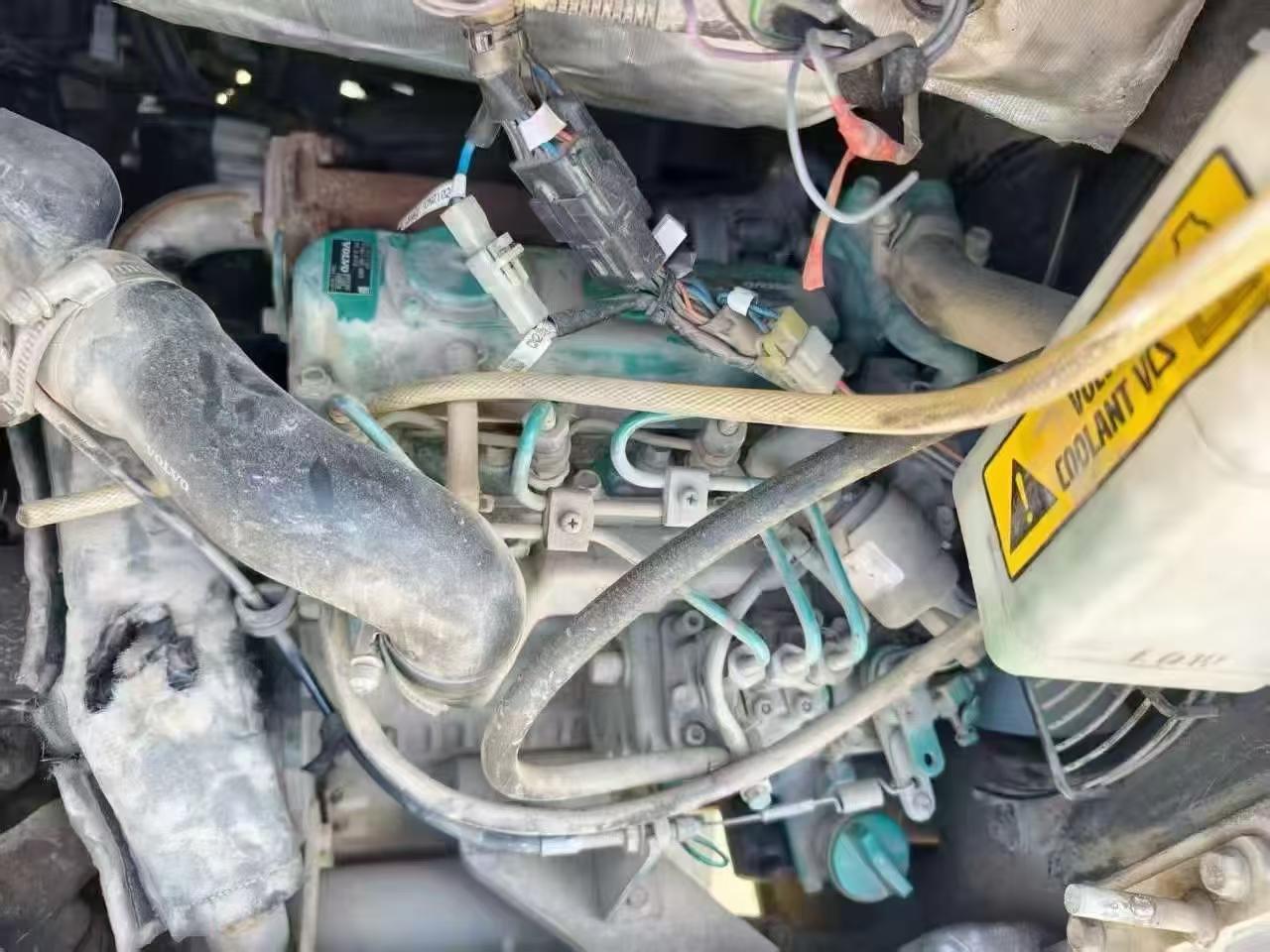 Купить Подержанный Экскаватор Volvo EC15 / 2 Купить Подержанный Экскаватор Volvo EC15 / 2